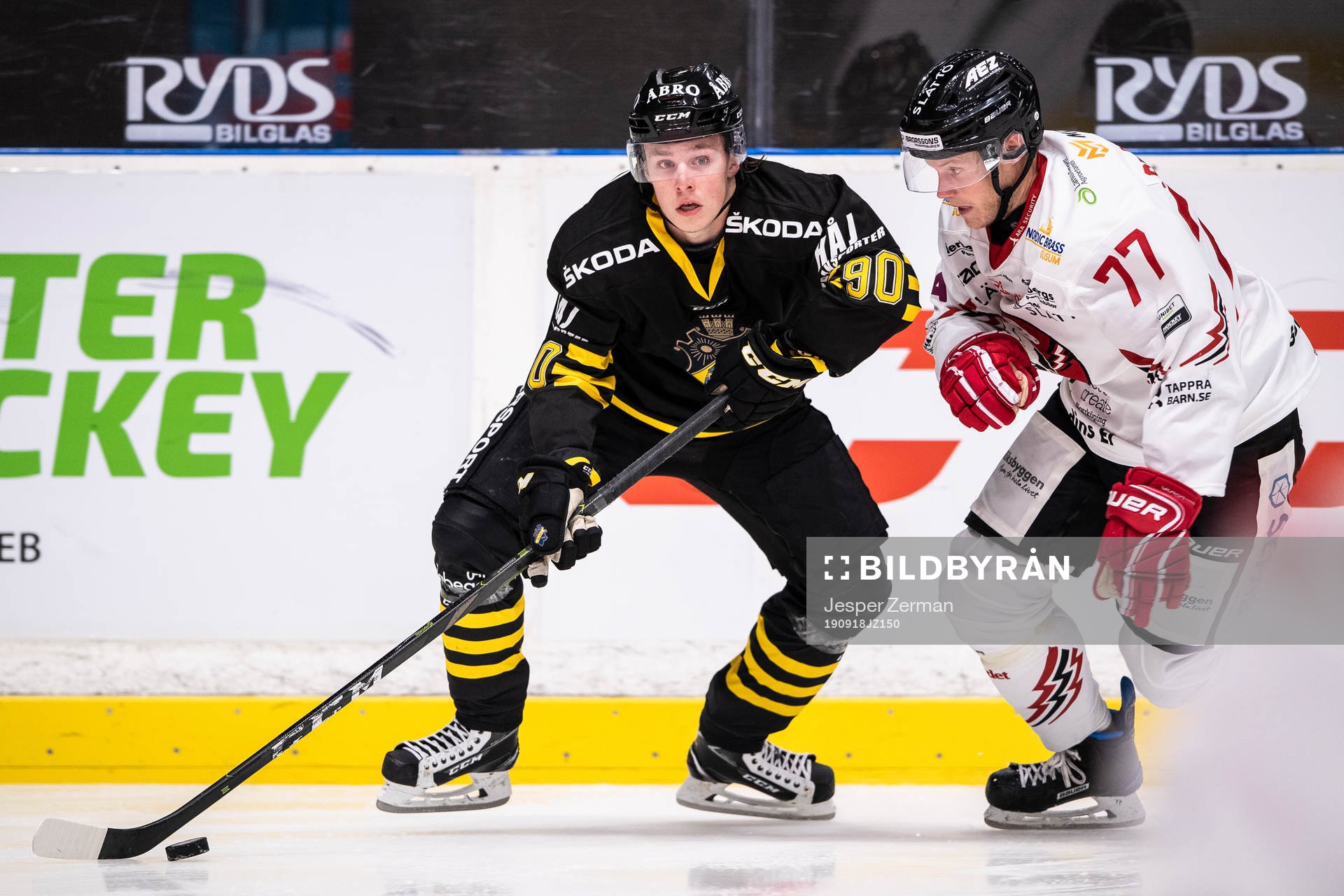 s Marcus Karlberg och Vita Hästens Jacob Spångberg
