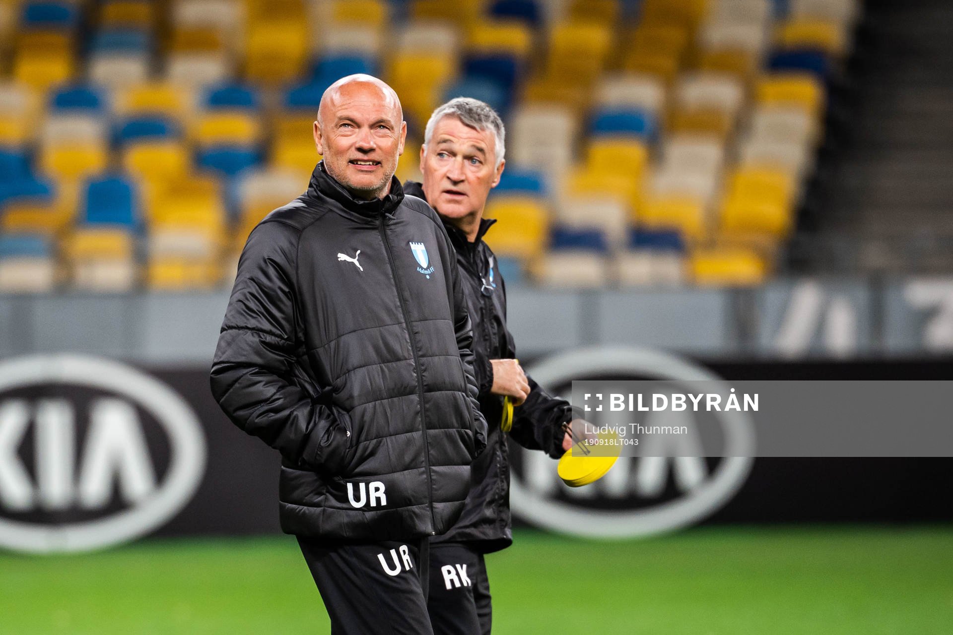 Uwe Rösler, head coach and Rob Kelly, assistant coach of