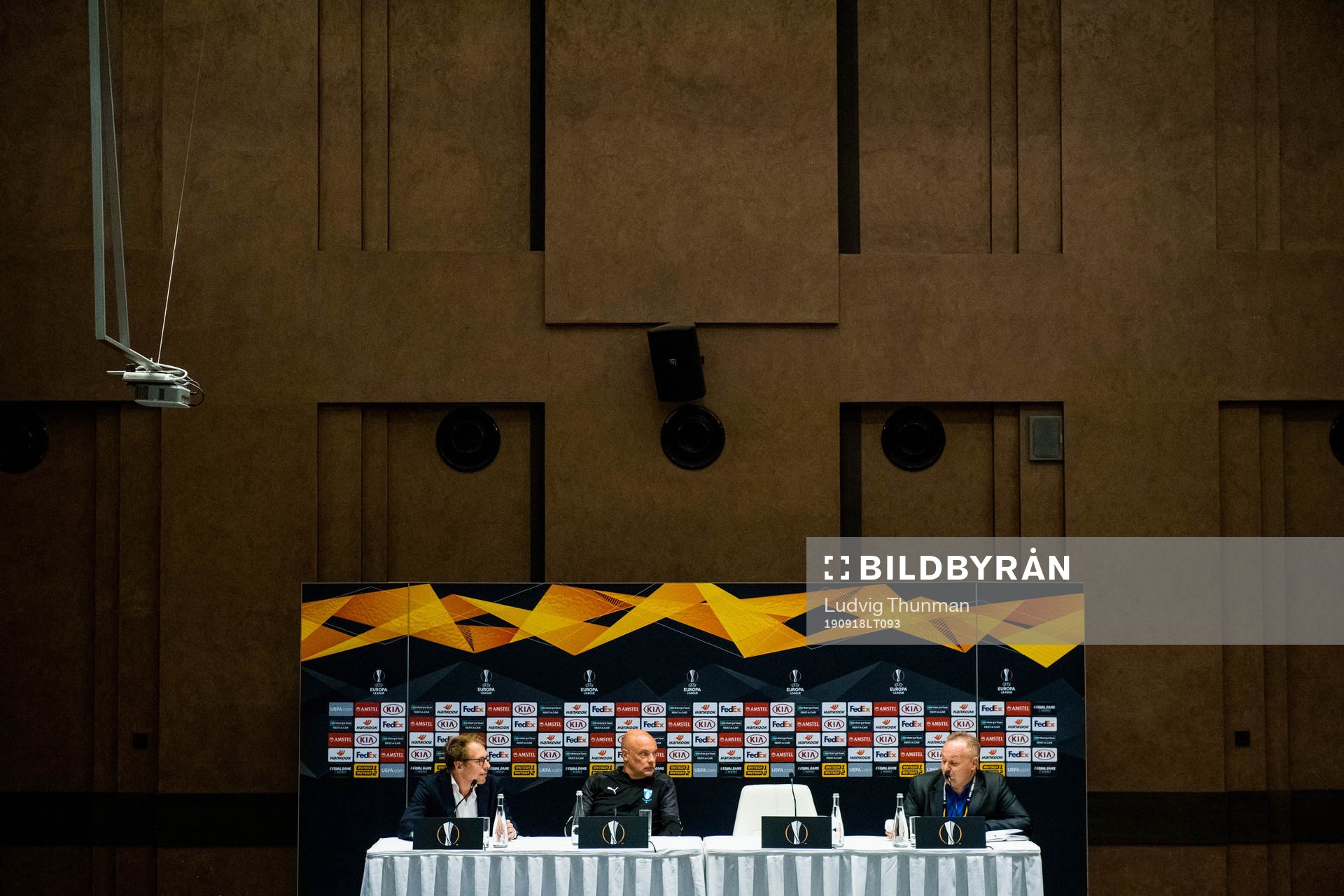 Press officer Peter Åhlander and Uwe Rösler, head coach