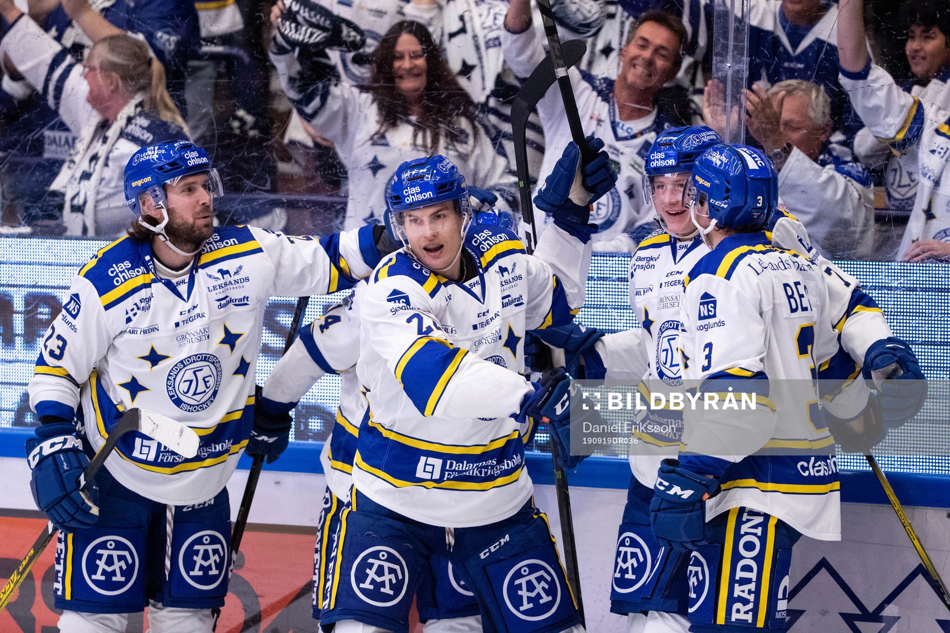 Leksands Sebastian Wännström  jublar