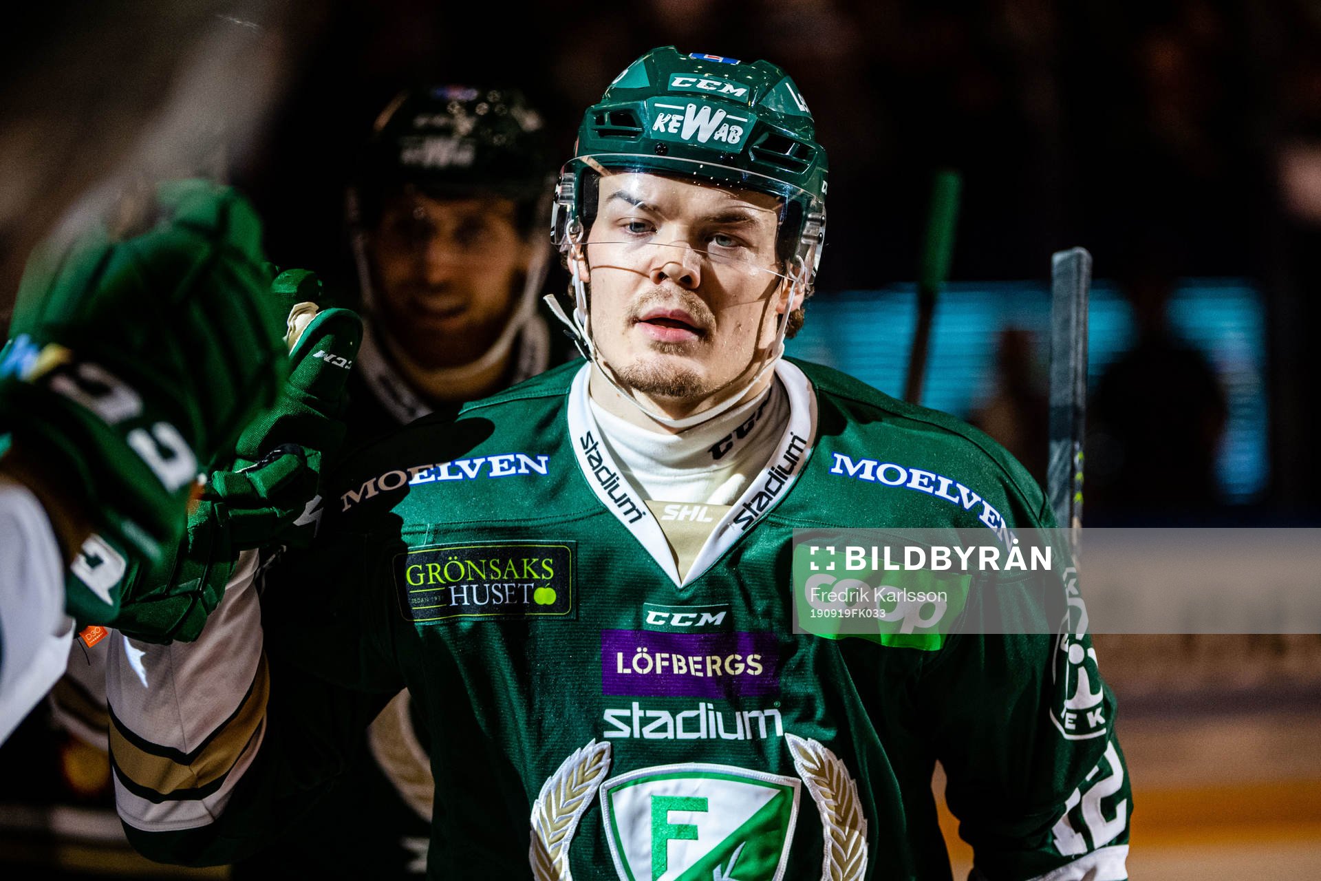 Färjestads Ville Leskinen jublar