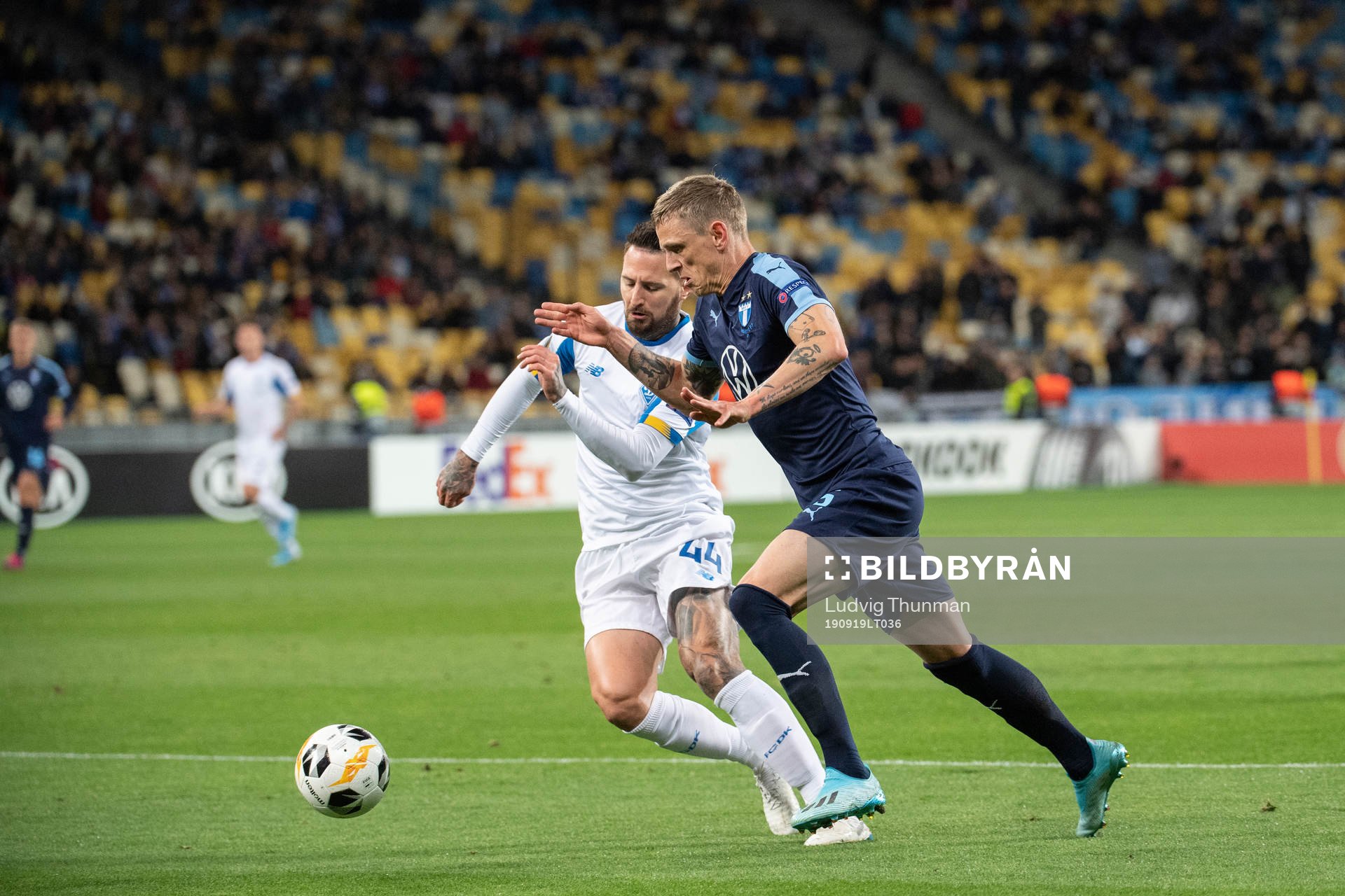 Sören Rieks of Malmö FF and Tamas Kadar of Dinamo Kiev