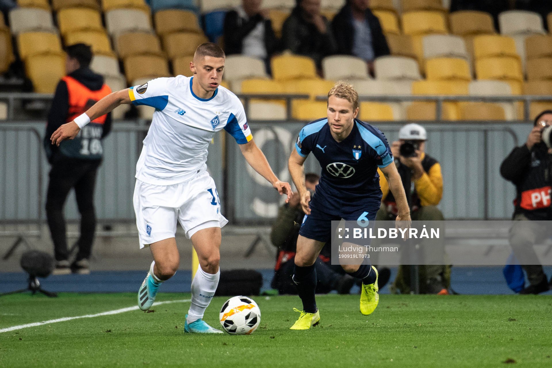Olexandr Andriyevsky of Dinamo Kiev and Oscar Lewicki of Malmö FF during the Europa League match between Dynamo Kiev and Malmö FF September 19, 2019 in Kiev.