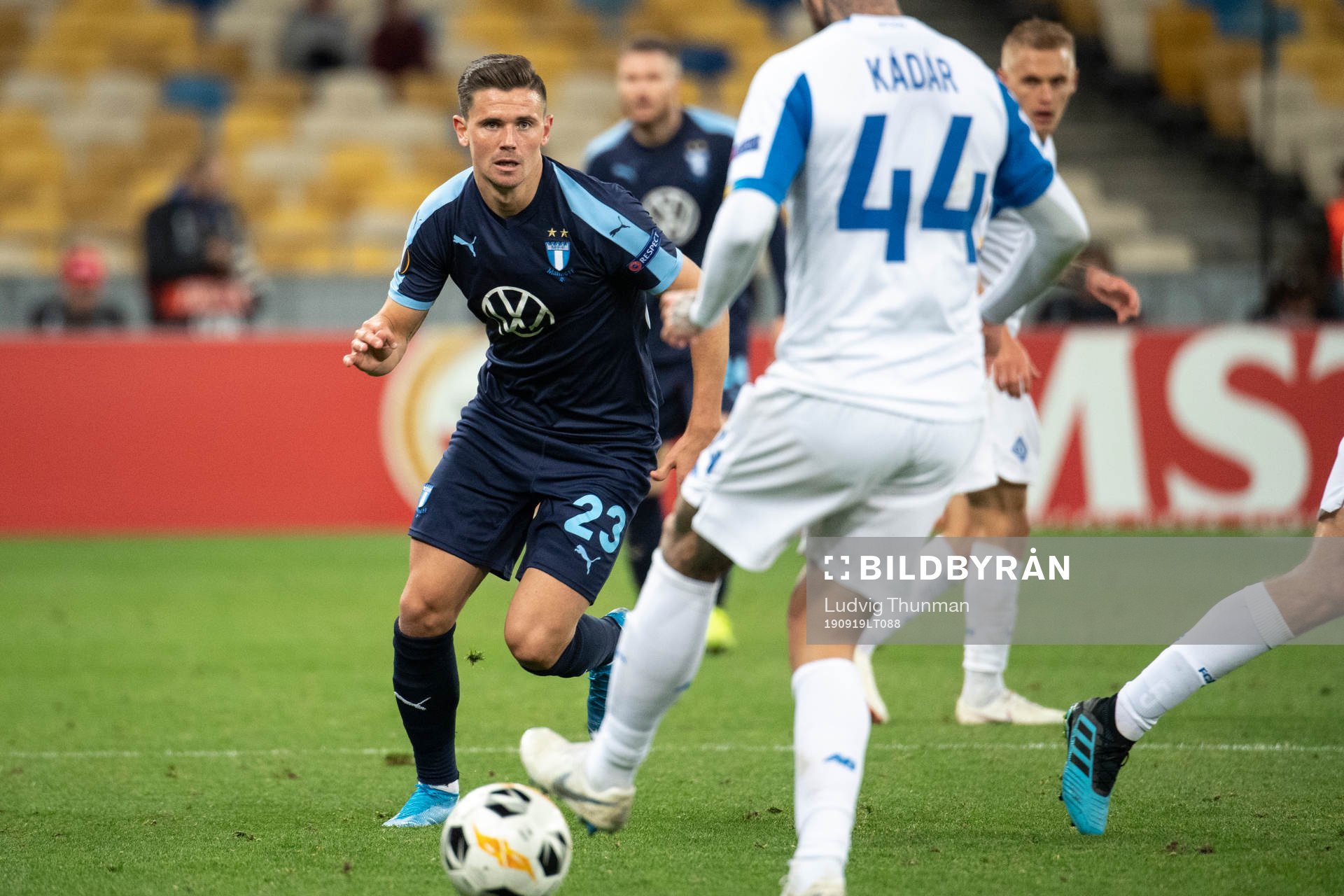 Marcus Antonsson of Malmö FF and Tamas Kadar of Dinamo Kiev