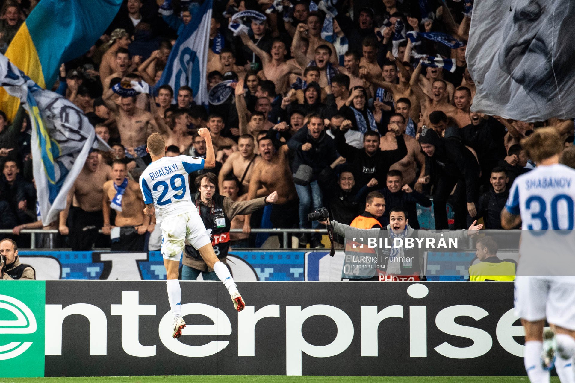 Vitaliy Buialskyi of Dinamo Kiev celebrates after his 1-0 goal during the Europa League match between Dynamo Kiev and Malmö FF September 19, 2019 in Kiev.