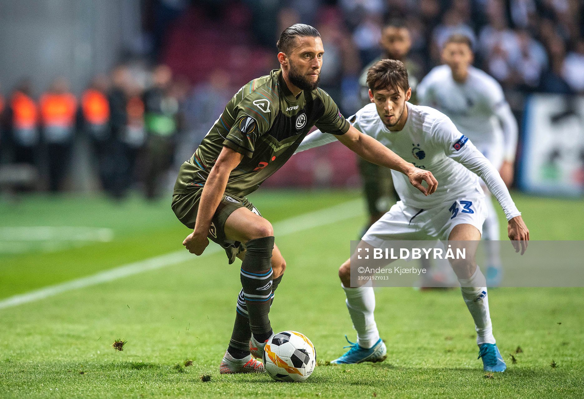 Numa Lavanchy (16), FC Lugano and Rasmus Falk (33), FC