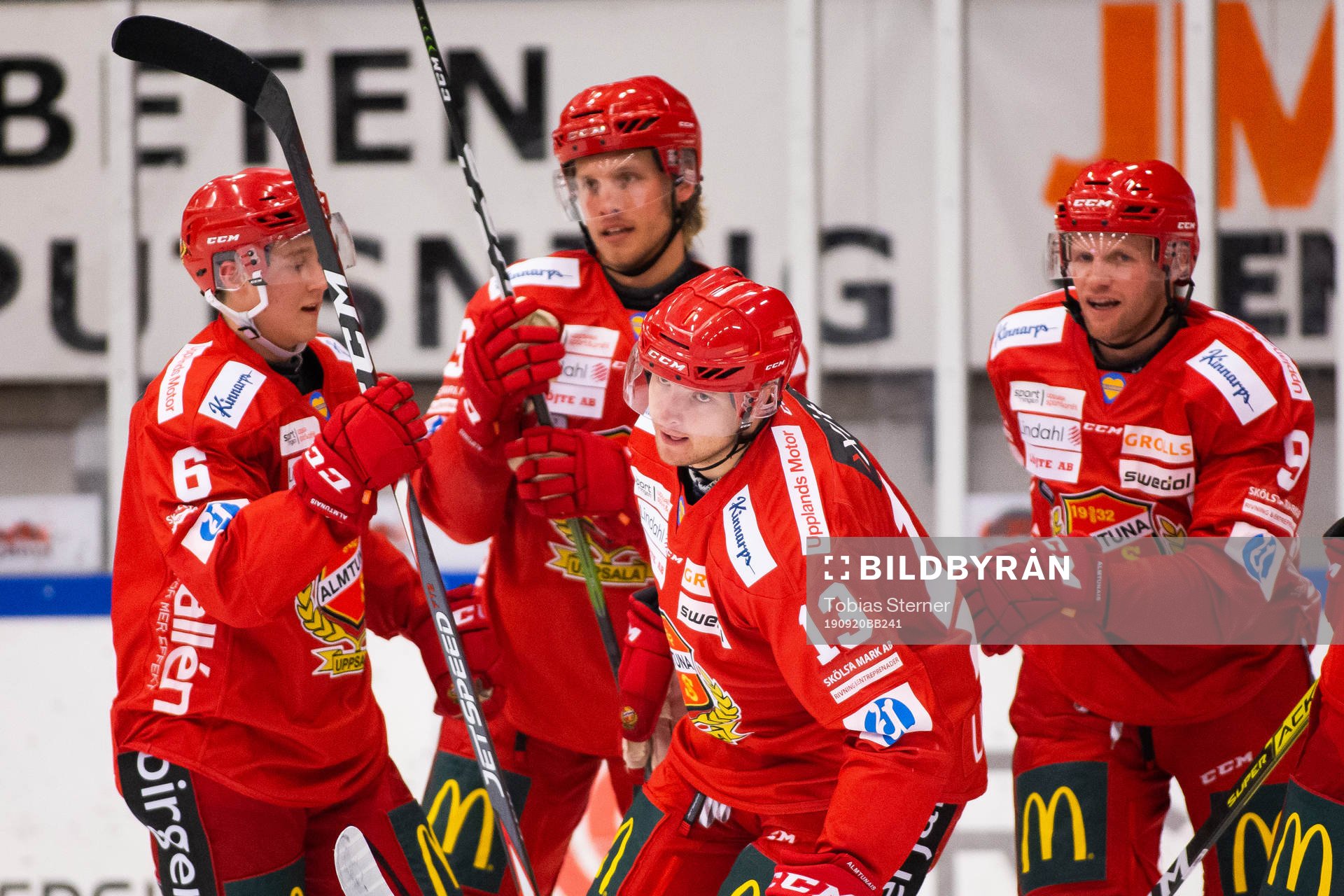 Almtunas Tobias Liljendahl jublar