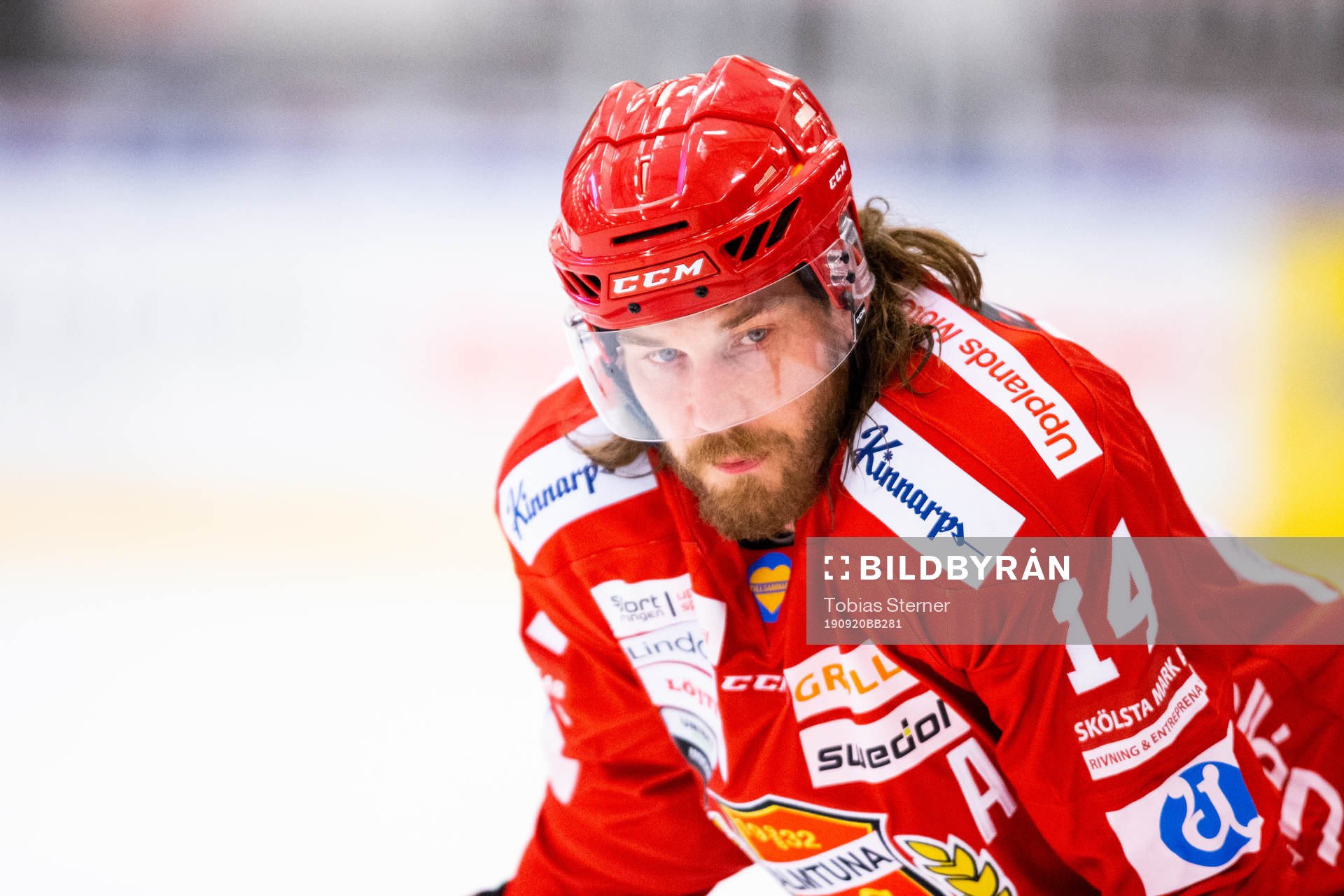 Almtunas Stefan Lassen innan ishockeymatchen i