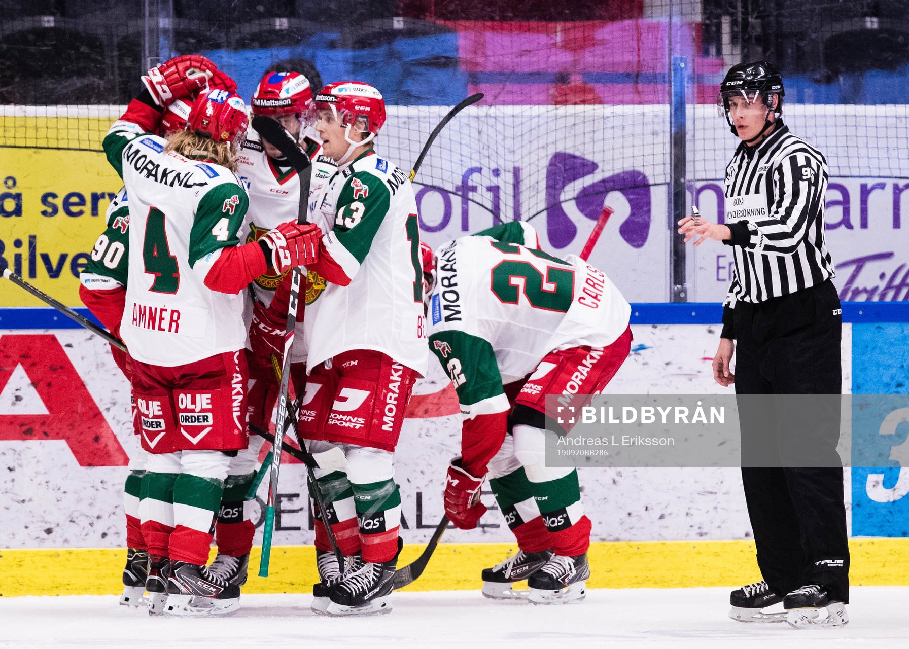 Moras Viktor Amnér, Emil Bejmo och Måns Carlsson jublar