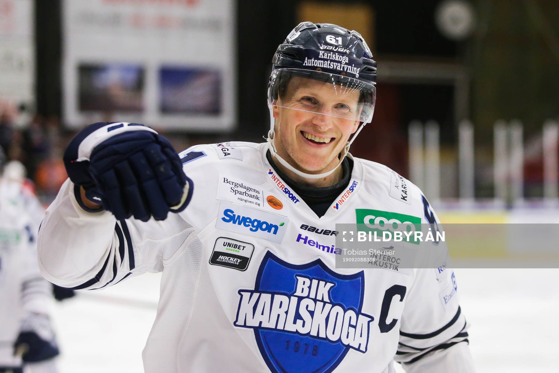 Karlskogas Mikael Eriksson jublar
