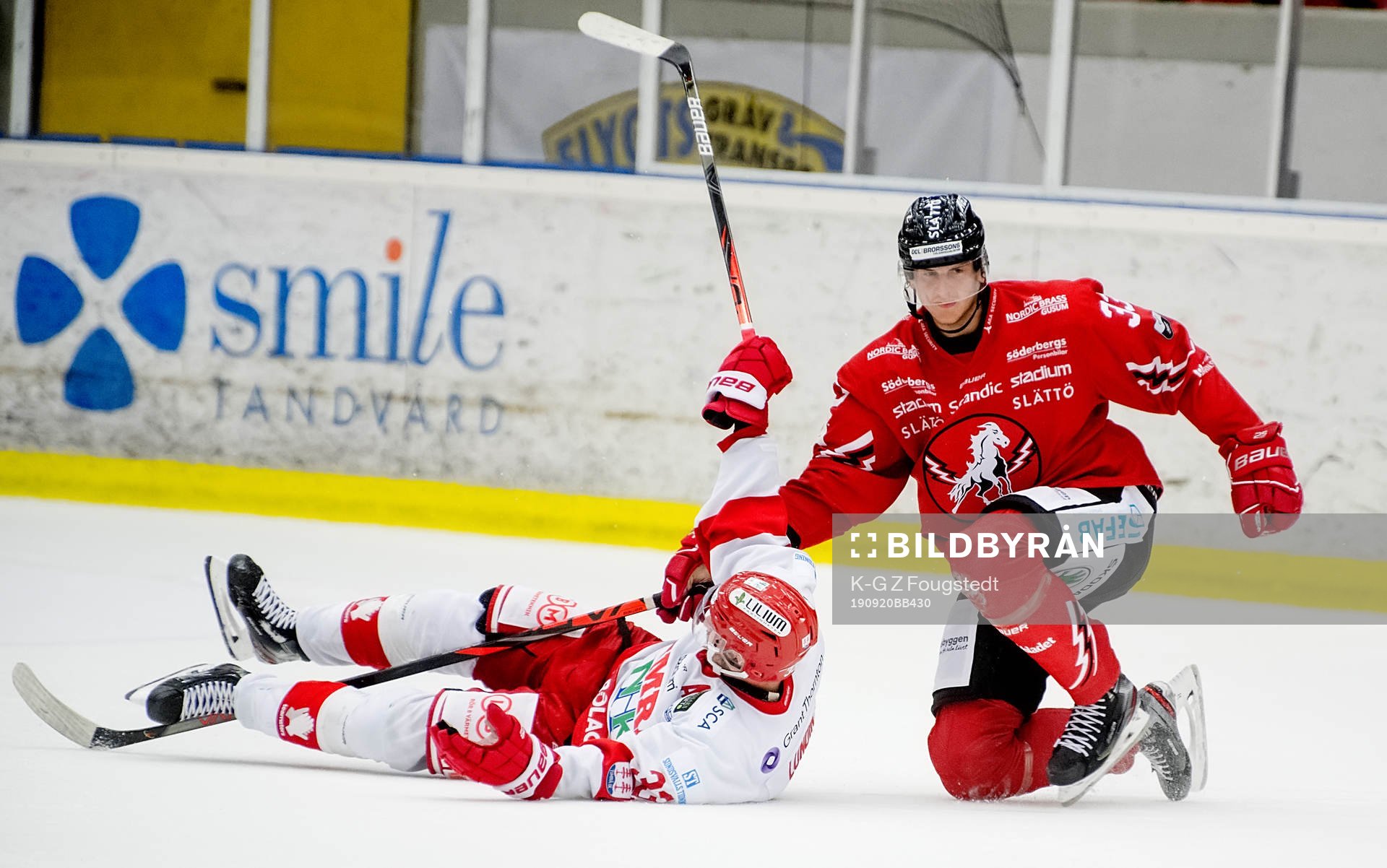 Timrås Albin Lundin och Vita Hästens Simon Fernholm