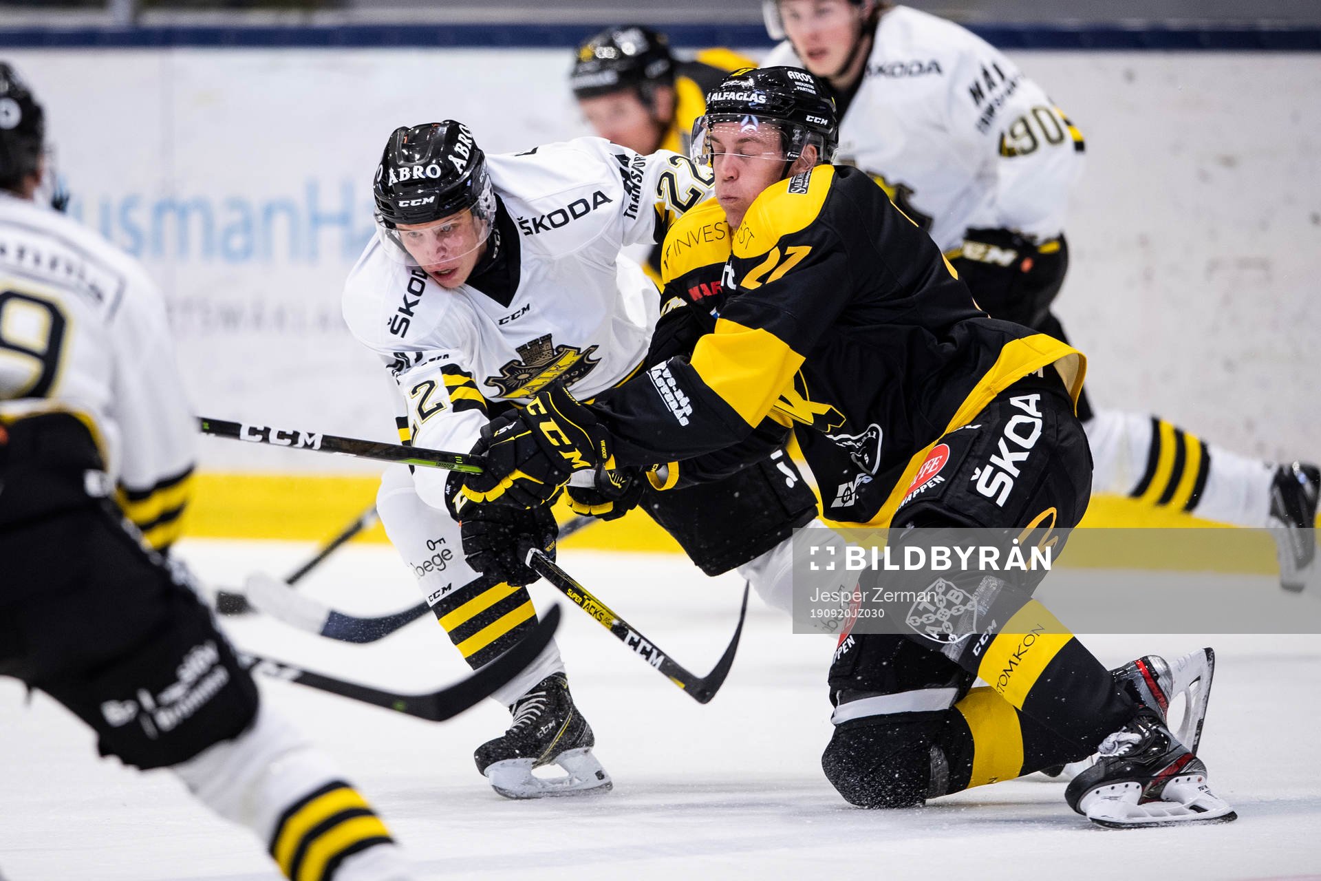 s Isac Heens och Västerås Sebastian Benker