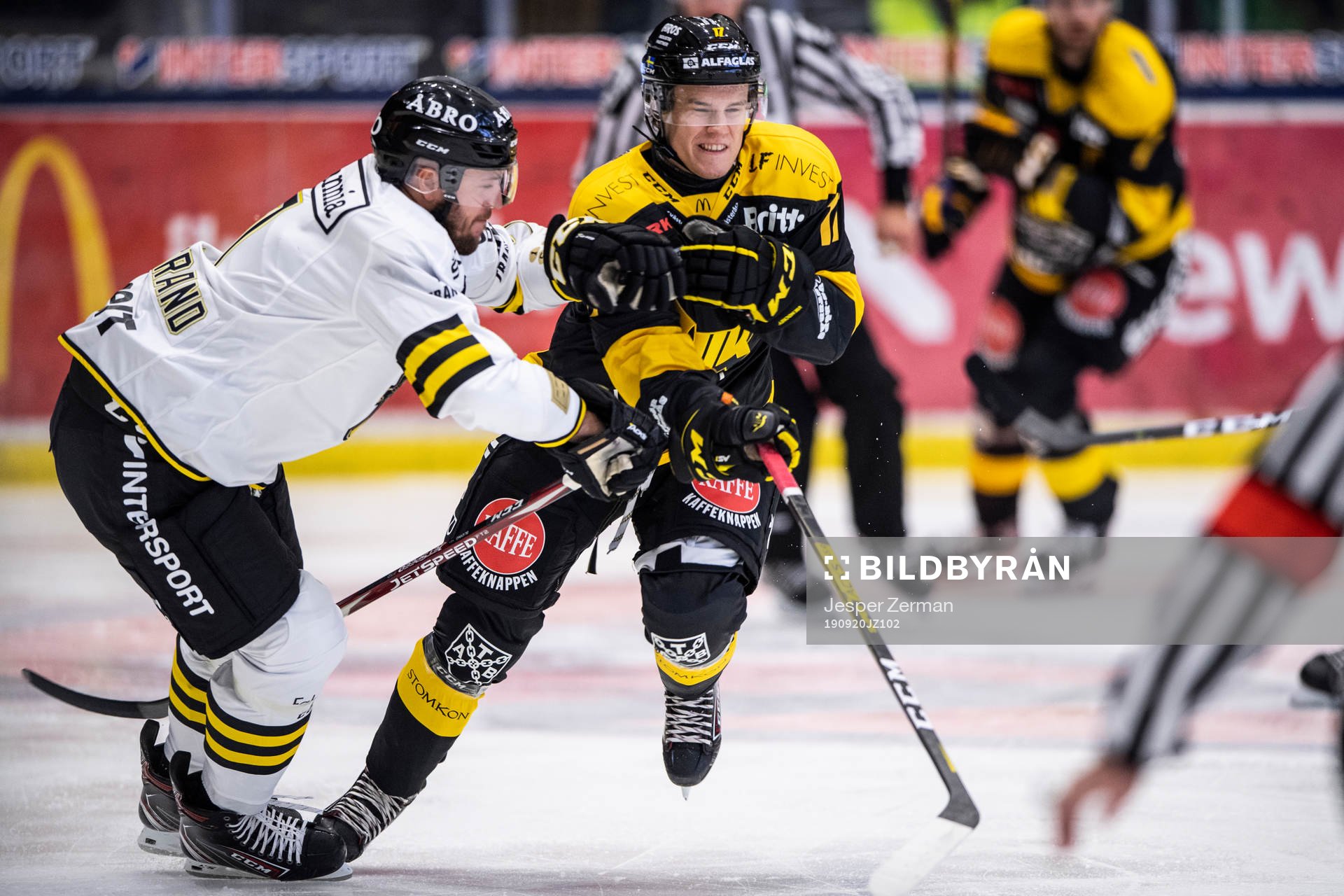 s Ricard Blidstrand och Västerås William Wikman
