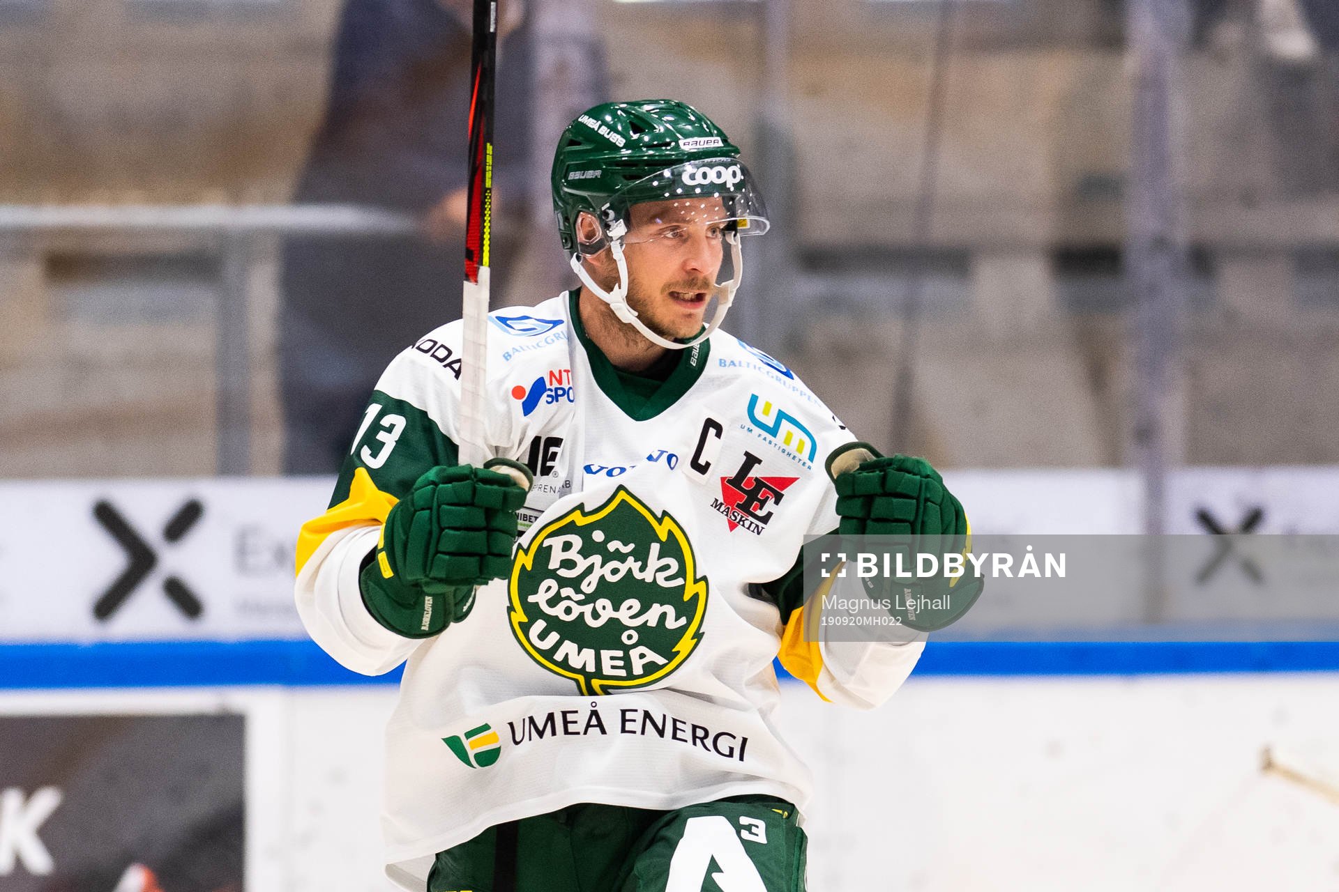 Björklövens Fredric Andersson jublar