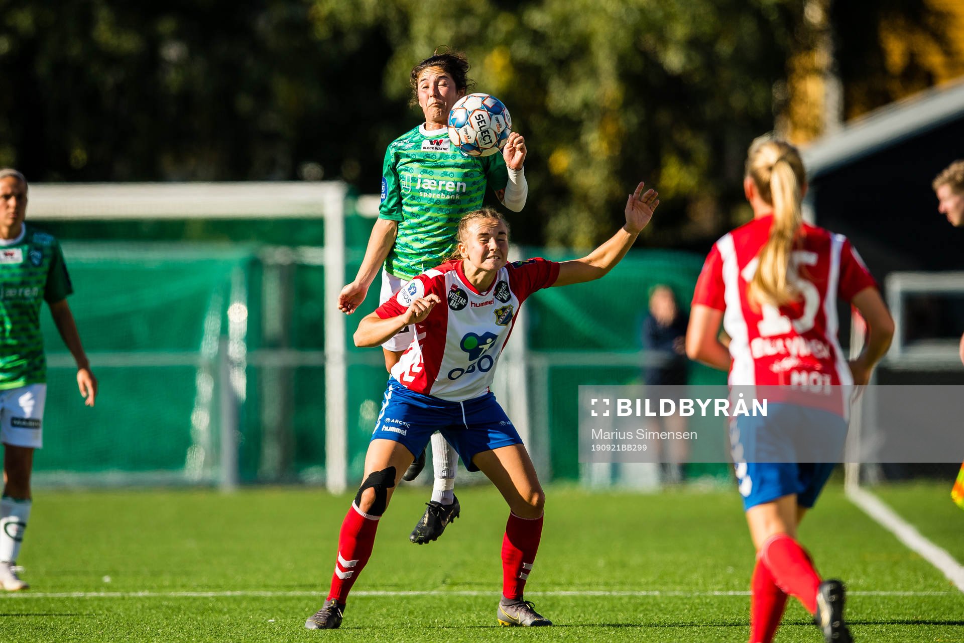 Zaneta Josseline Wyne of Klepp an Jenny Kristine Røsholm