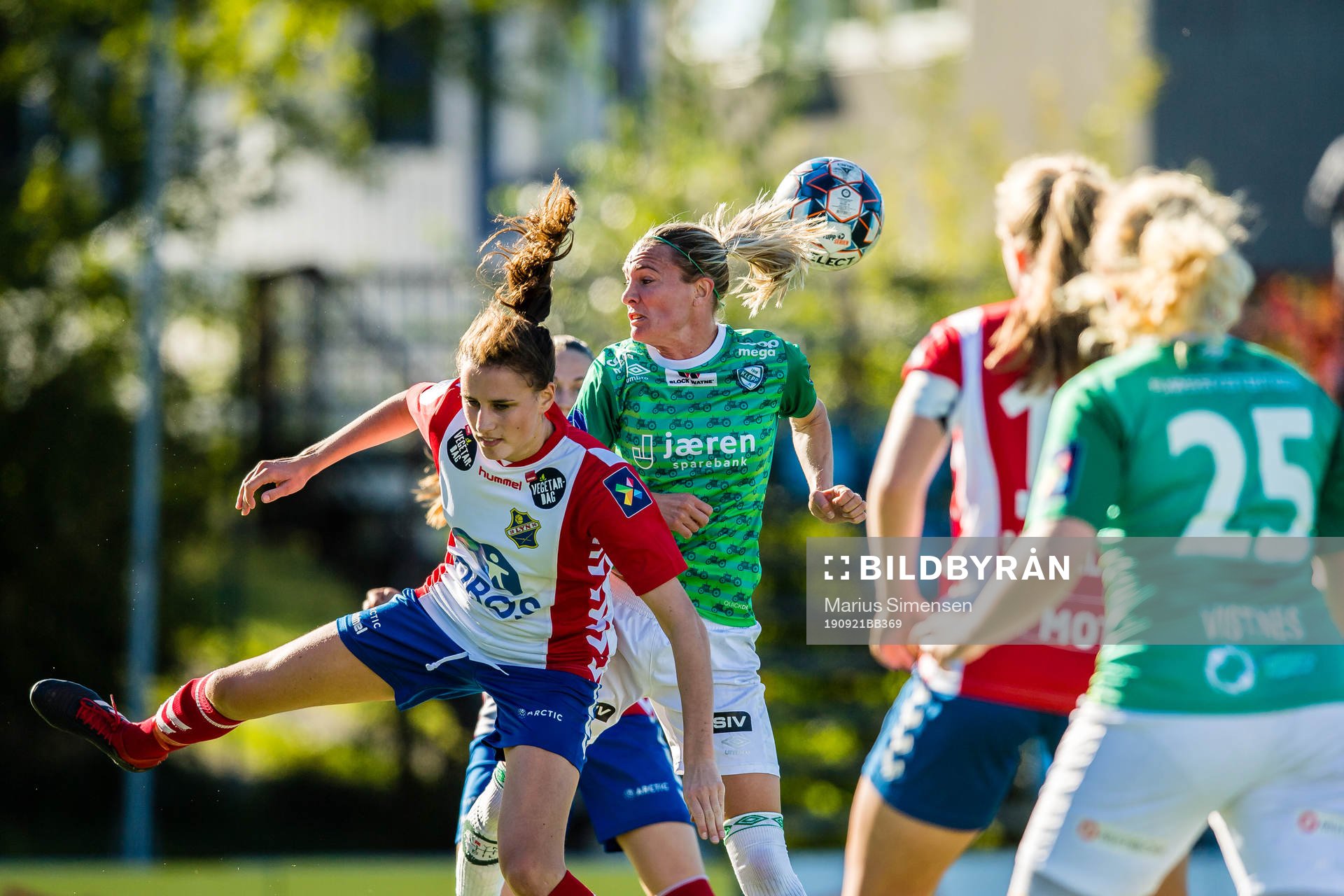 Trine Skjelstad Jensen of Lyn and Gry Tofte Ims of Klepp