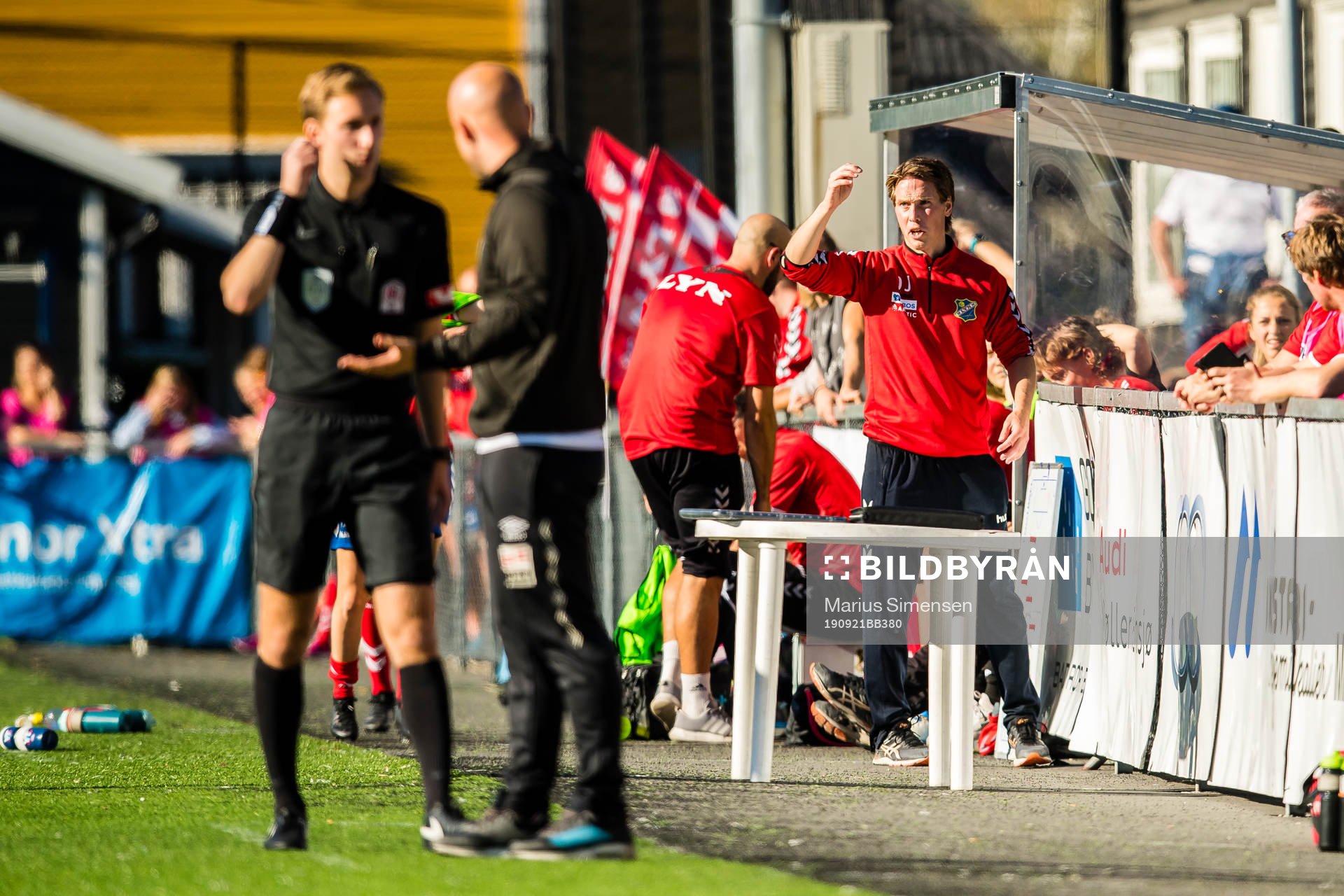Ole Johan Aas, head coach of Lyn,  reacts
