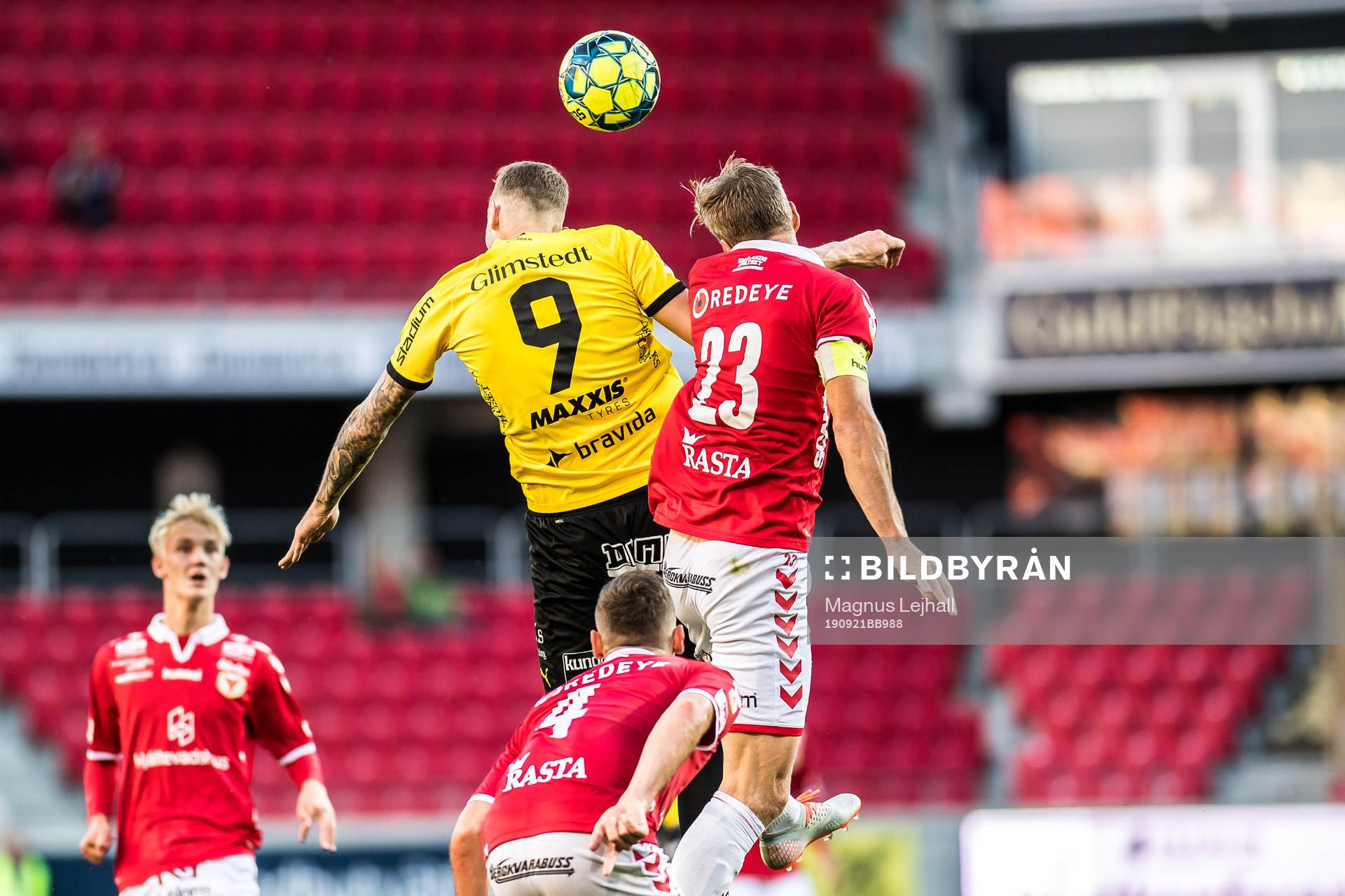 Häckens Gustaf Nilsson och Kalmars Viktor Elm Fidan Aliti