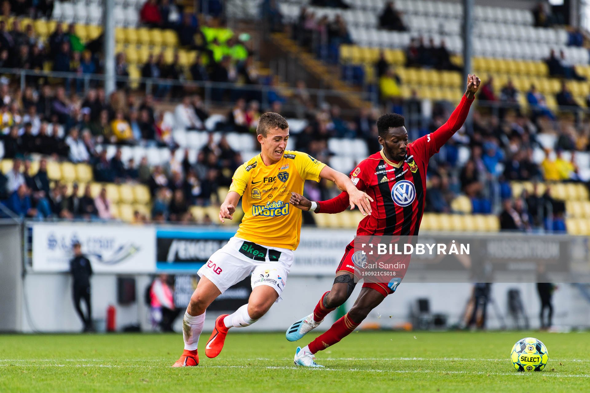 Falkenbergs John Björkengren och Östersunds Blair Turgott