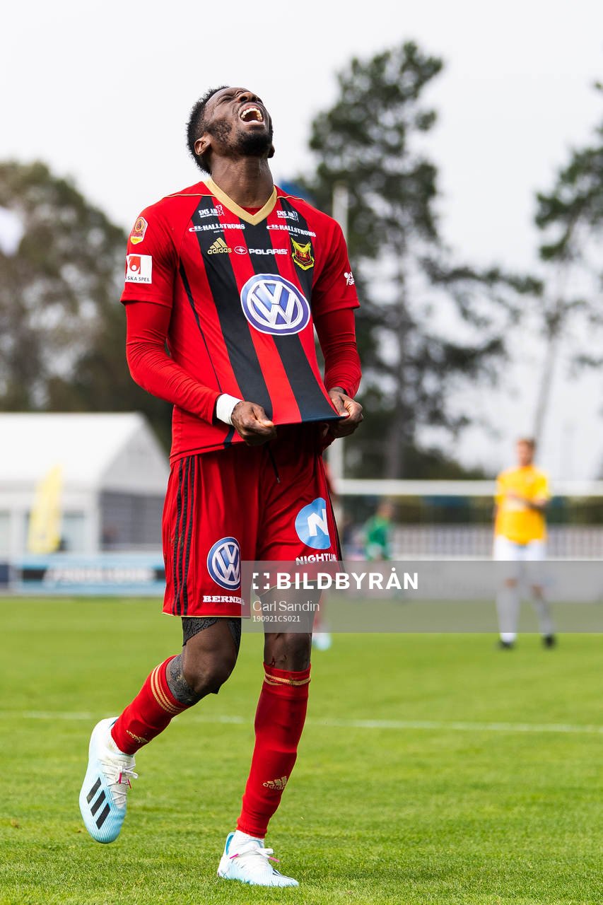 Östersunds Blair Turgott deppar