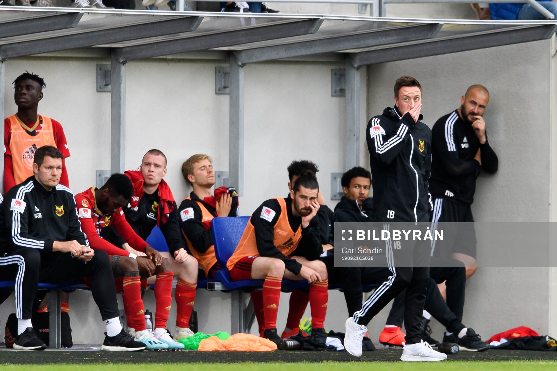 Östersunds tränare Ian Burchnall deppar