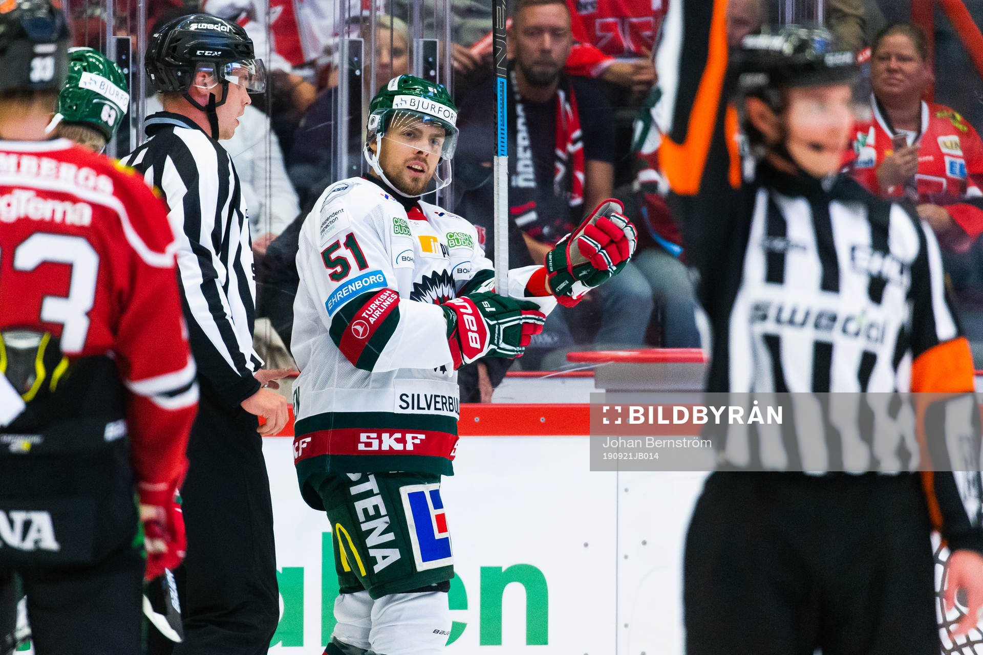 Frölundas Mats Rosseli Olsen reagerar
