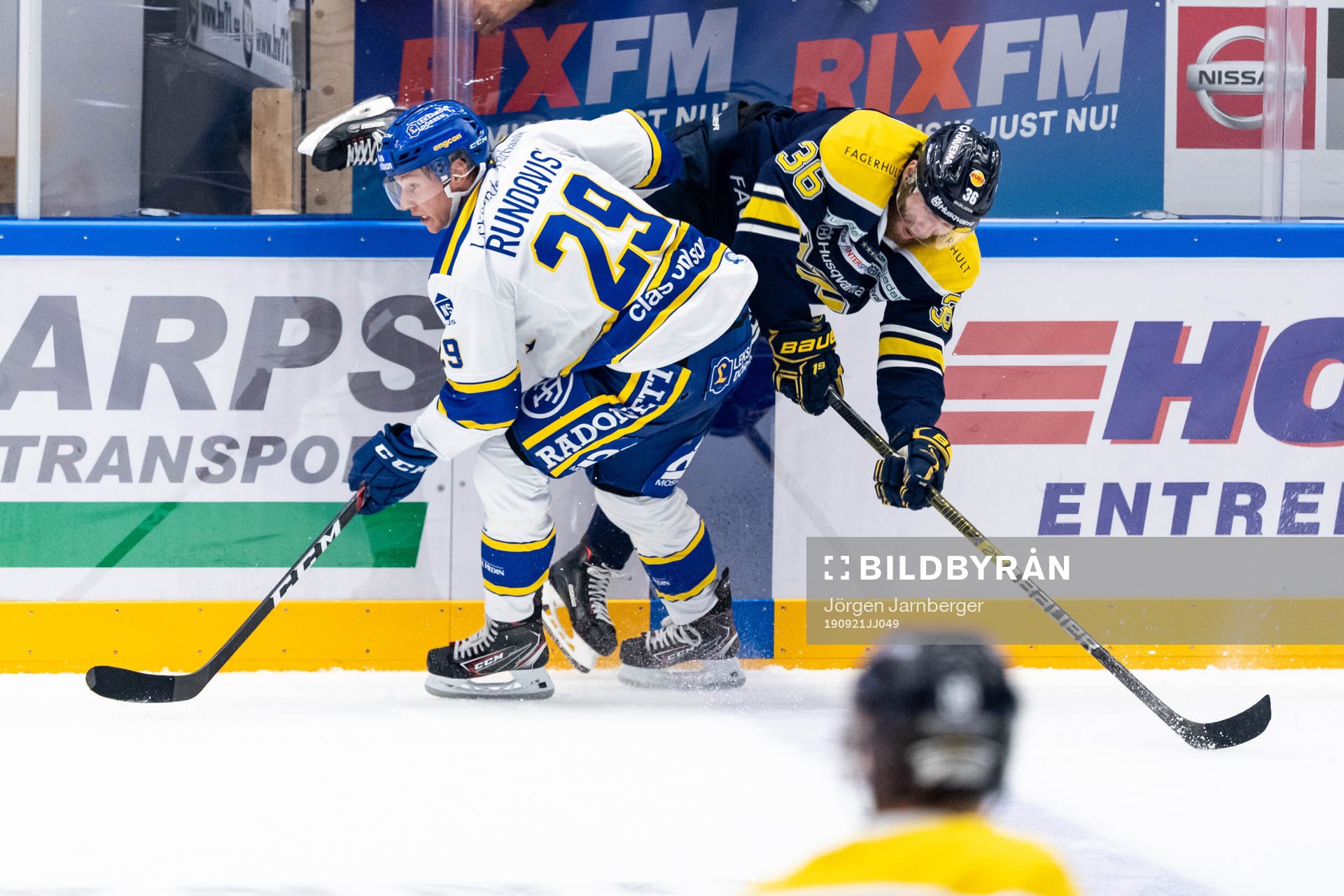 s Anthony Camara i kamp