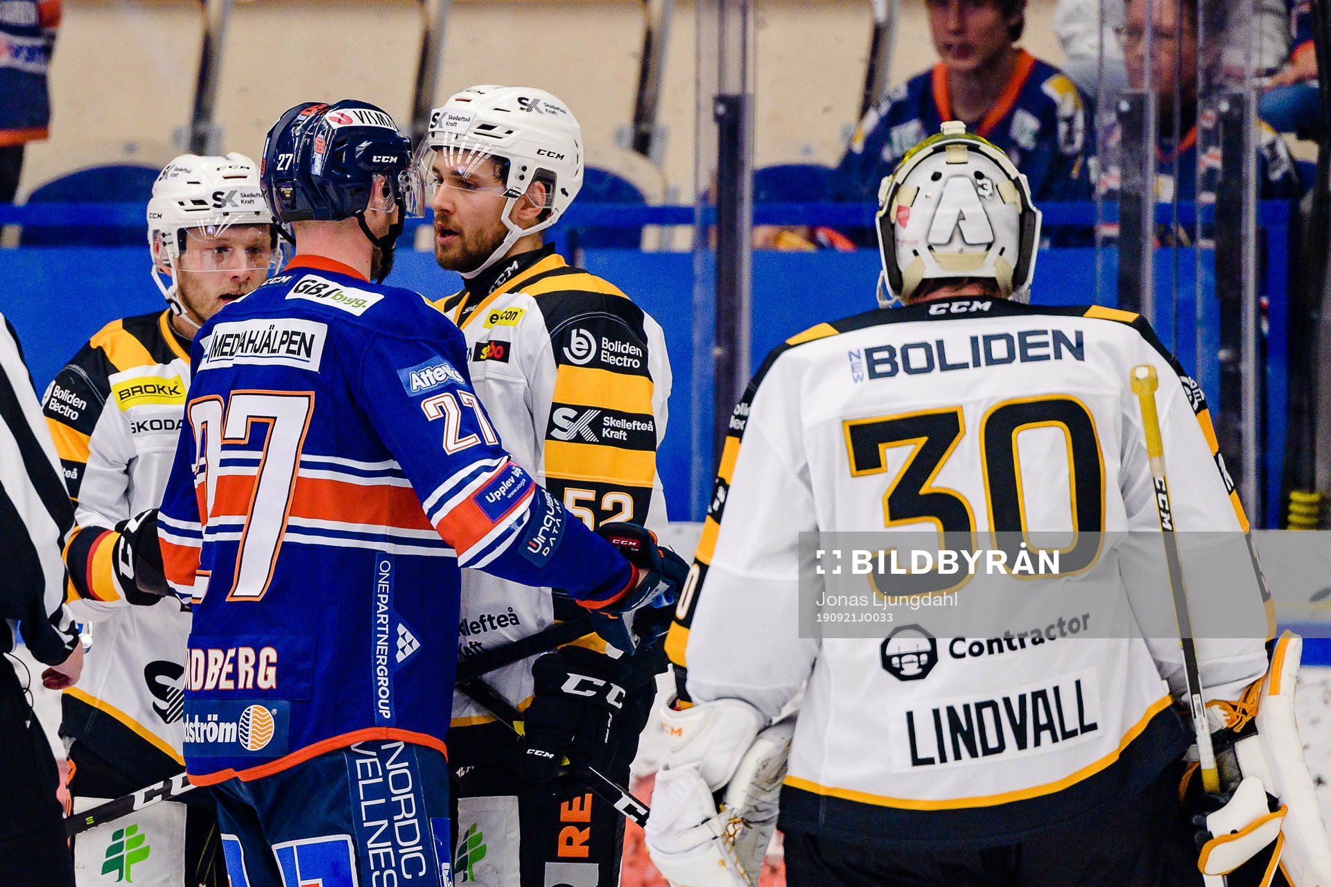 Gruff mellan Växjös Martin Lundberg och Skellefteås