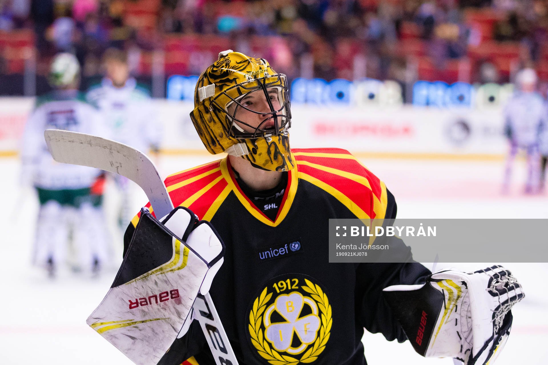 Brynäs målvakt Samuel Ersson deppar
