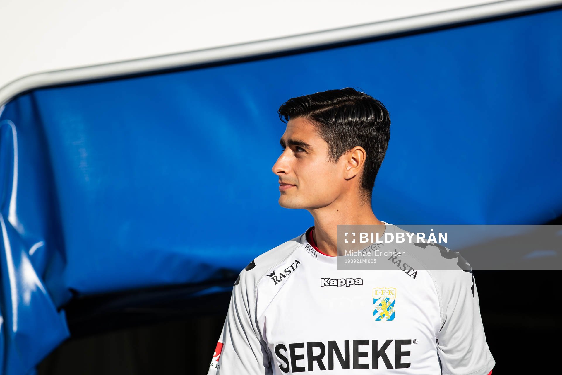 IFK Göteborgs målvaktTom Amos innan fotbollsmatchen i