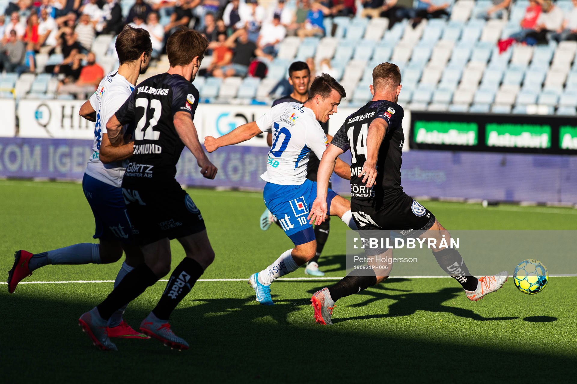 IFK Norrköpings Simon Skrabb gör 2-0