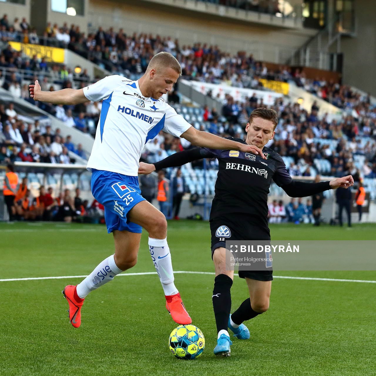 IFK Norrköpings Filip Dagerstål och Örebros Jake Larsson