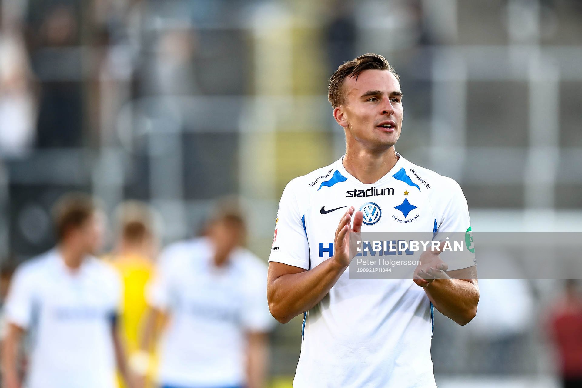 IFK Norrköpings Henrik Castegren jublar