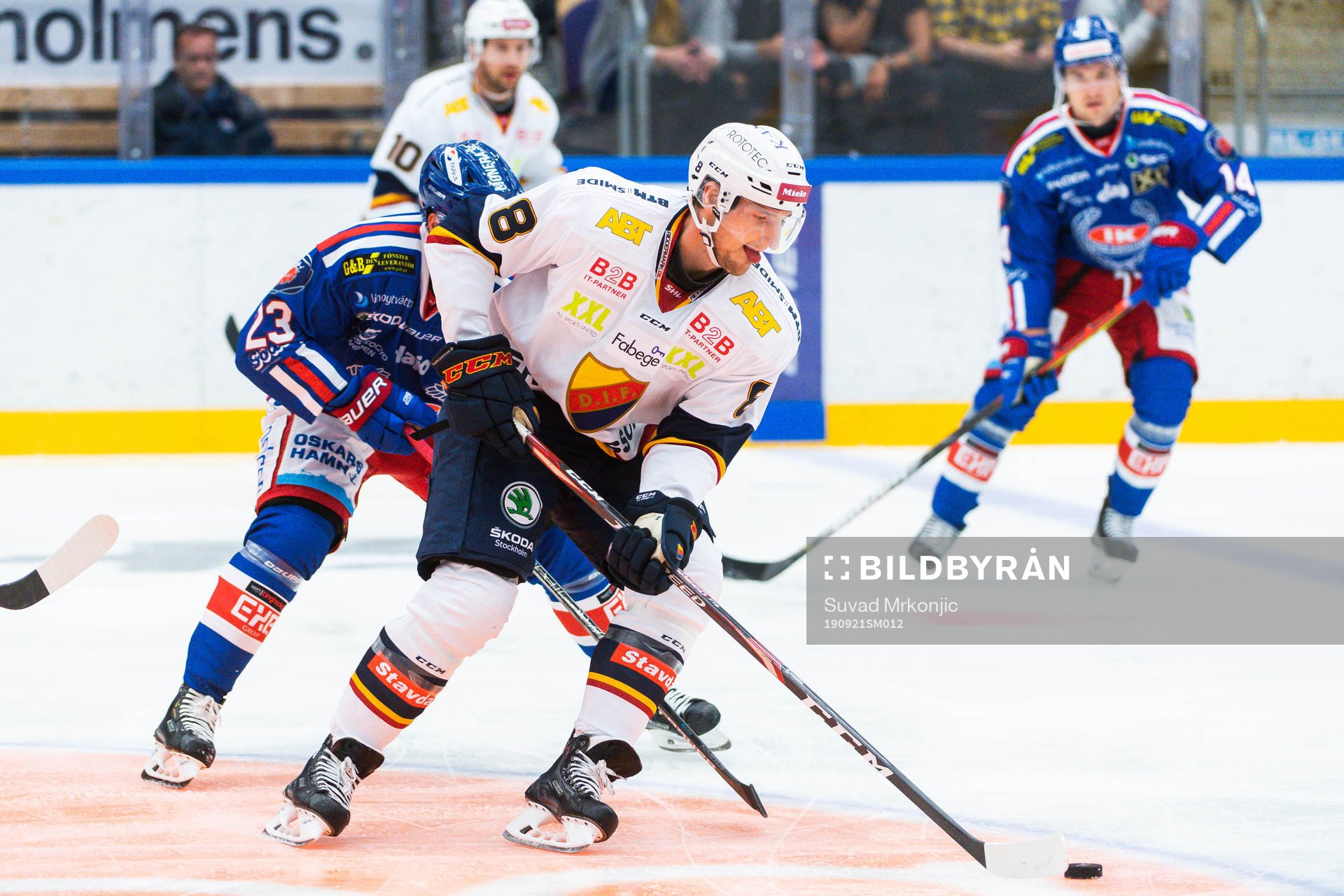 Djurgårdens Anton Hedman och Oskarshamns Rok Ticar