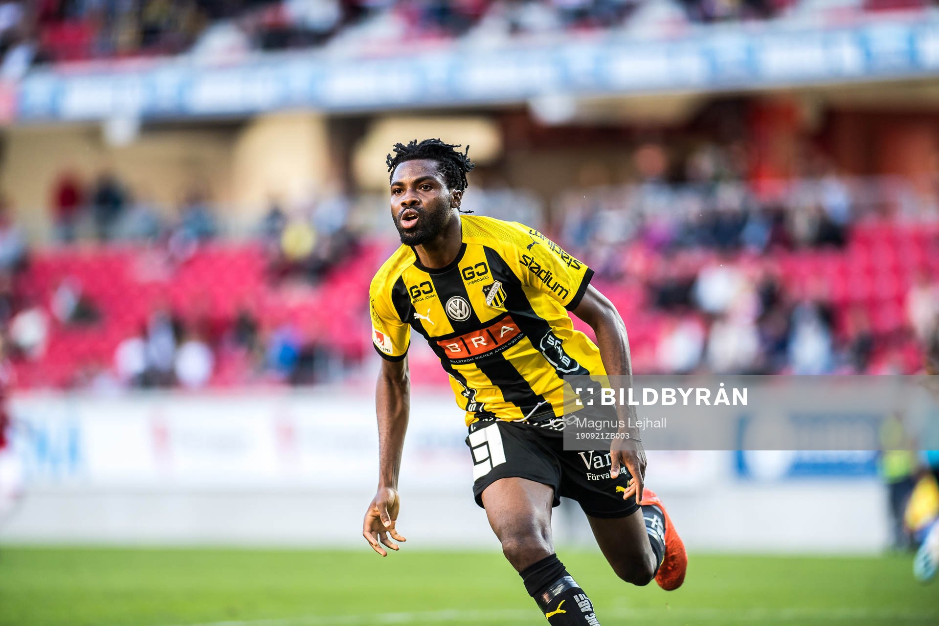 Häckens Kwame Kizito  jublar