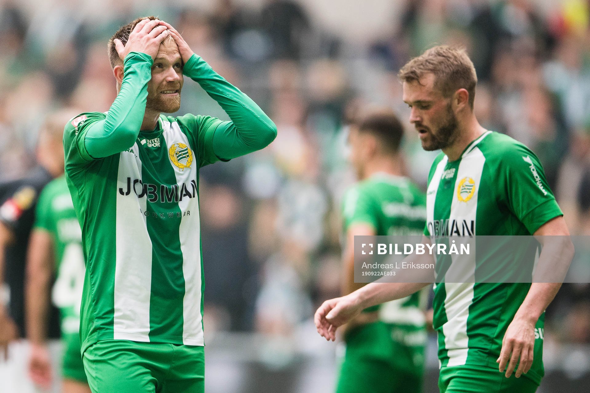 Hammarbys Dennis Widgren och Mads Fenger Nielsen deppar