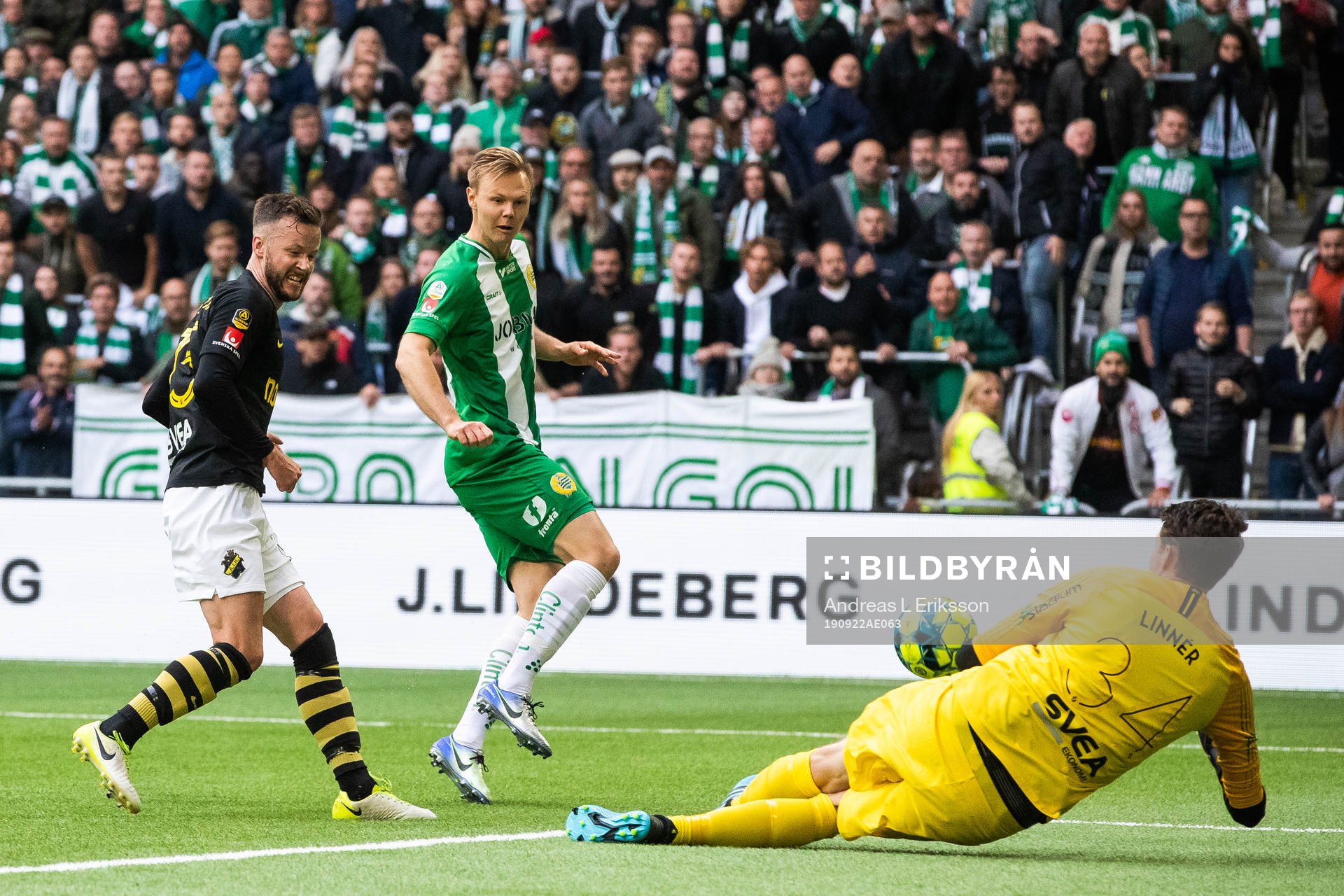 s målvakt Oscar Linnér