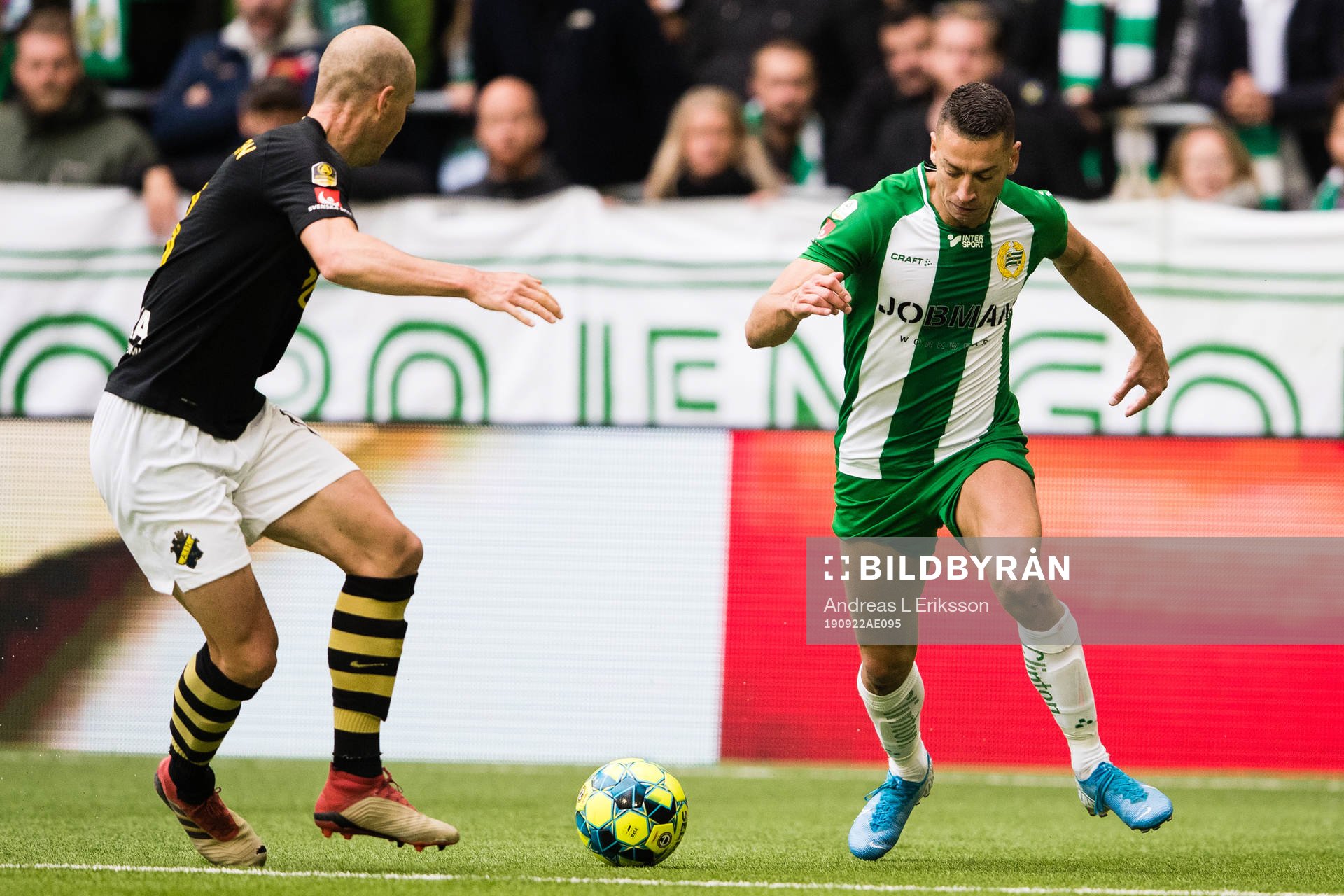 s Per Karlsson och Hammarbys Nikola Djurdjic