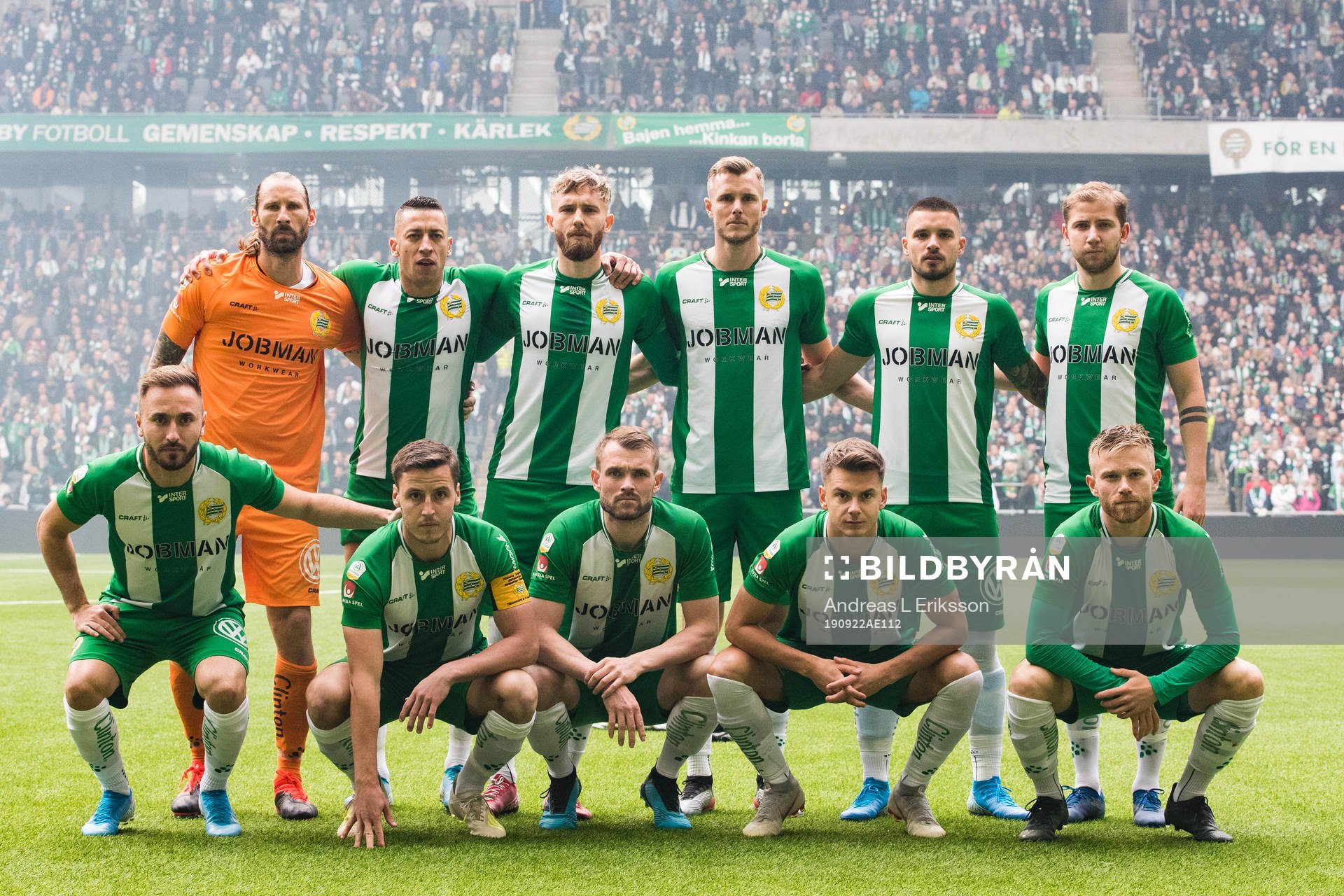 Hammarbys startelva inför fotbollsmatchen i Allsvenskan mellan Hammarby och AIK den 22 september 2019 i Stockholm. Övre raden från vänster: Johan Wiland, Nikola Djurdjic, Simon Sandberg, Richard Magyar, Vladimir Rodic och Darijan Bojanic. Nedre raden från vänster: Muamer Tankovic, Jeppe Andersen, Mads Fenger Nielsen, Alexander Kacaniklic och Dennis Widgren.