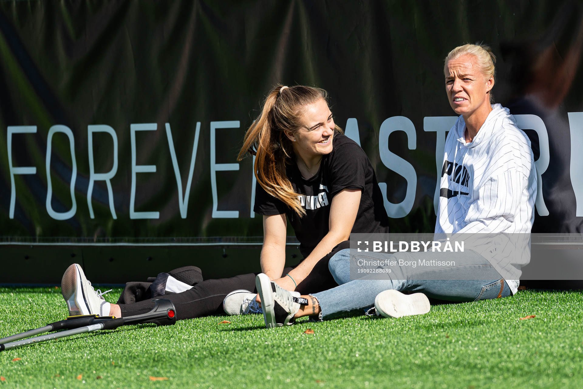 Rosengårds Fiona Brown och Caroline Seger