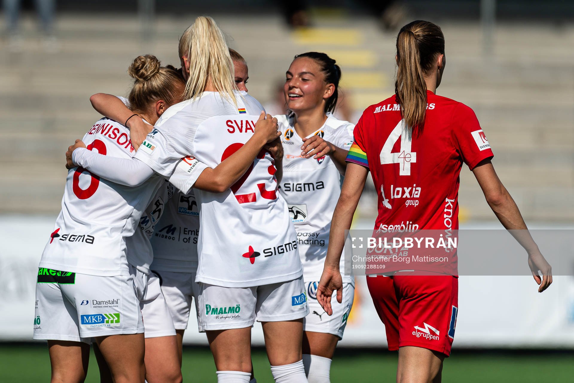 Rosengårds spelare jublar efter 2-0 under fotbollsmatchen i Damallsvenskan mellan FC Rosengård och KIF Örebro den 22 september 2019 i Malmö.