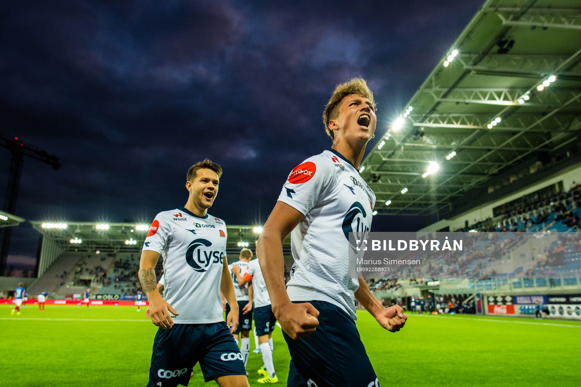 Adrian Nilsen Pereira of Viking celebrates
