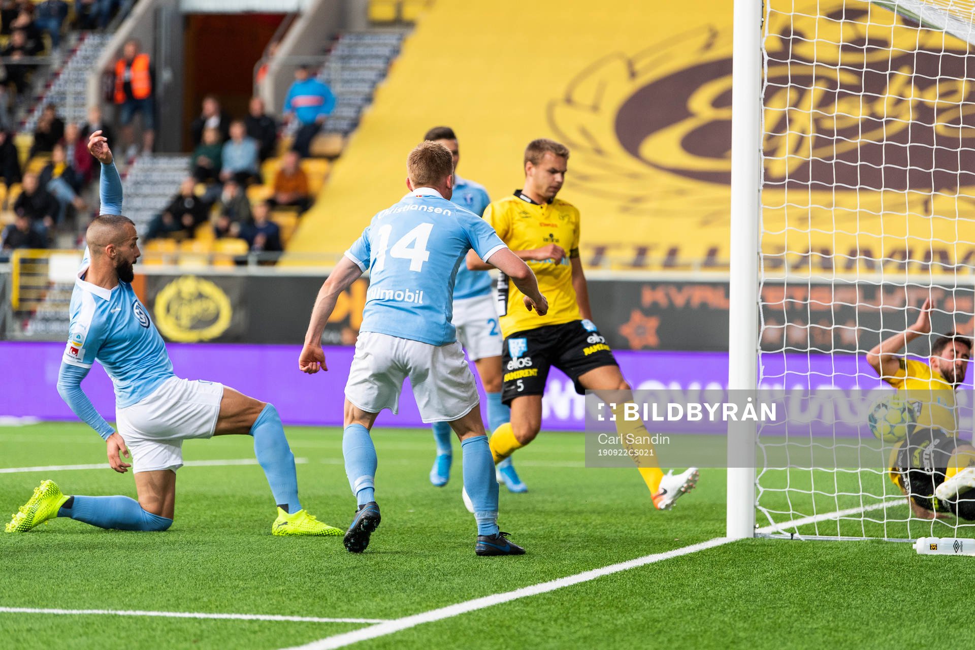 Malmö FFs Guillermo Molins gör 0-1