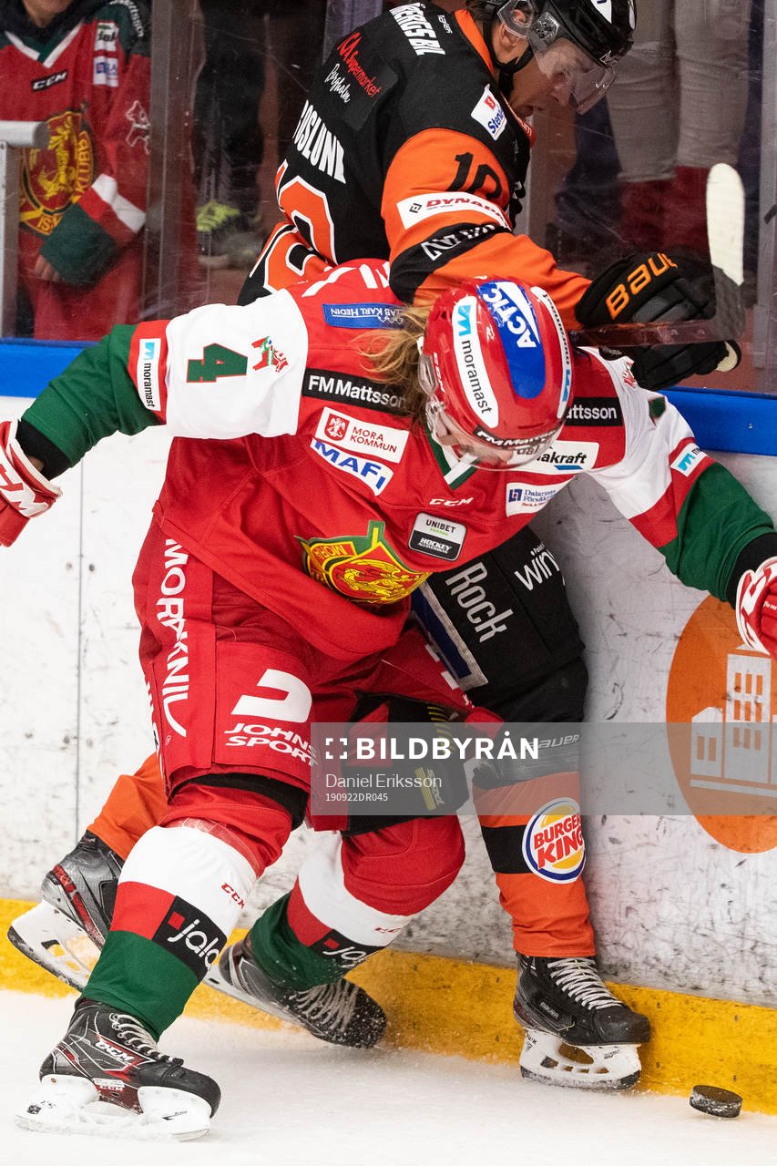 Moras Viktor Amnér och Karlskronas Mikael Roslund