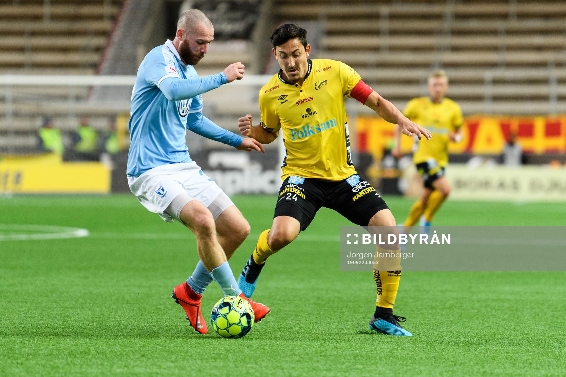 Malmö FFs Jo Inge Berget och Elfsborgs Stefan Ishizaki