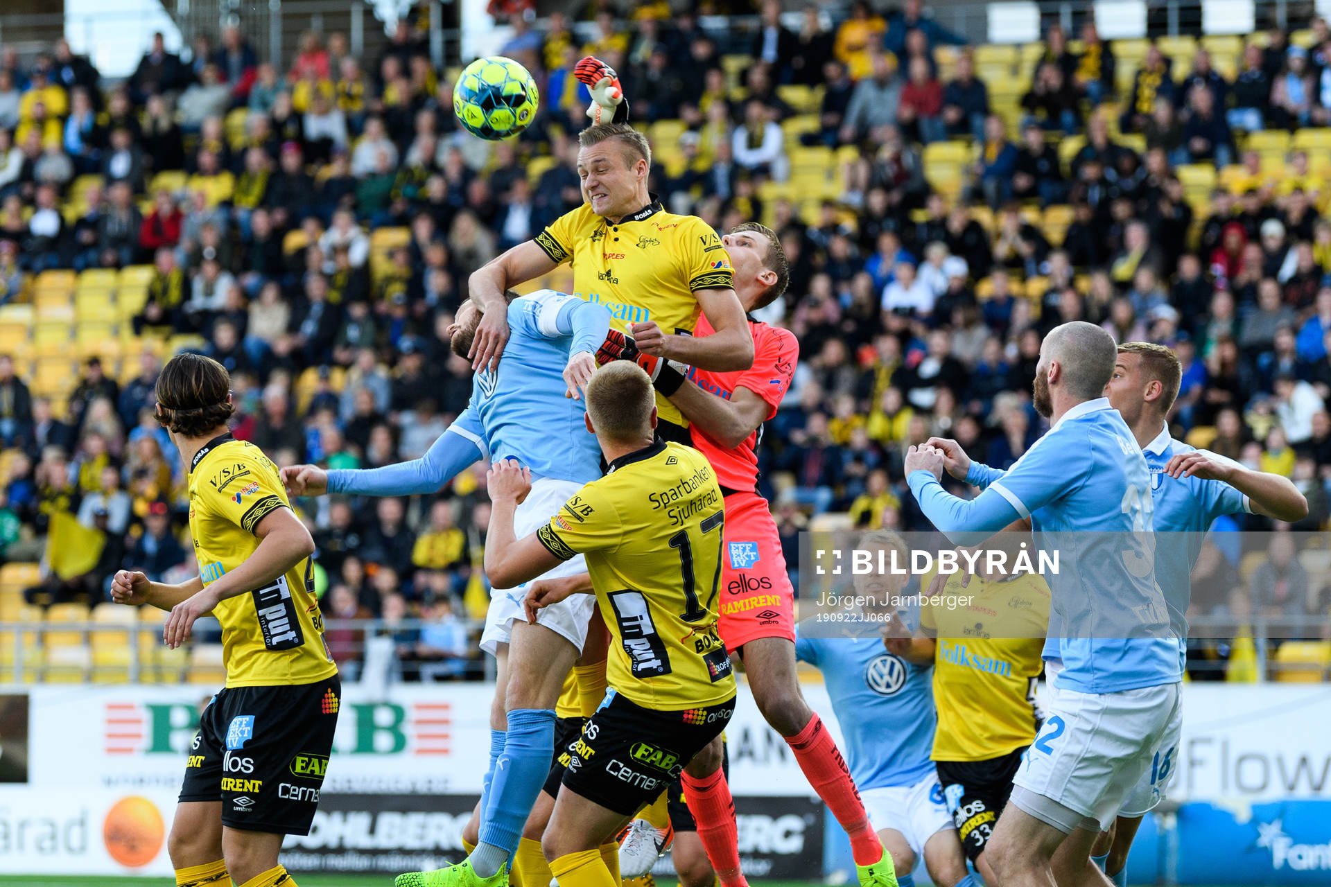 Elfsborgs Stian Rode Gregersen och målvakt Tim Rönning