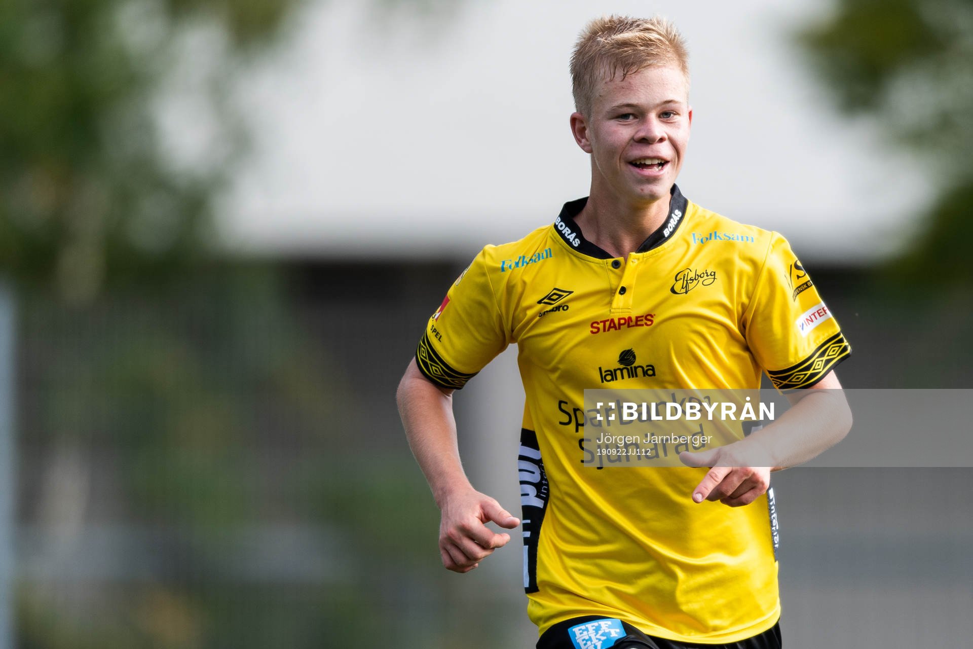 Elfsborgs Filip Gustafsson jublar efter att 2-0 under fotbollsmatchen i U17 Allsvenskan mellan Elfsborg och Lunds BK den 22 september 2019 i Borås.