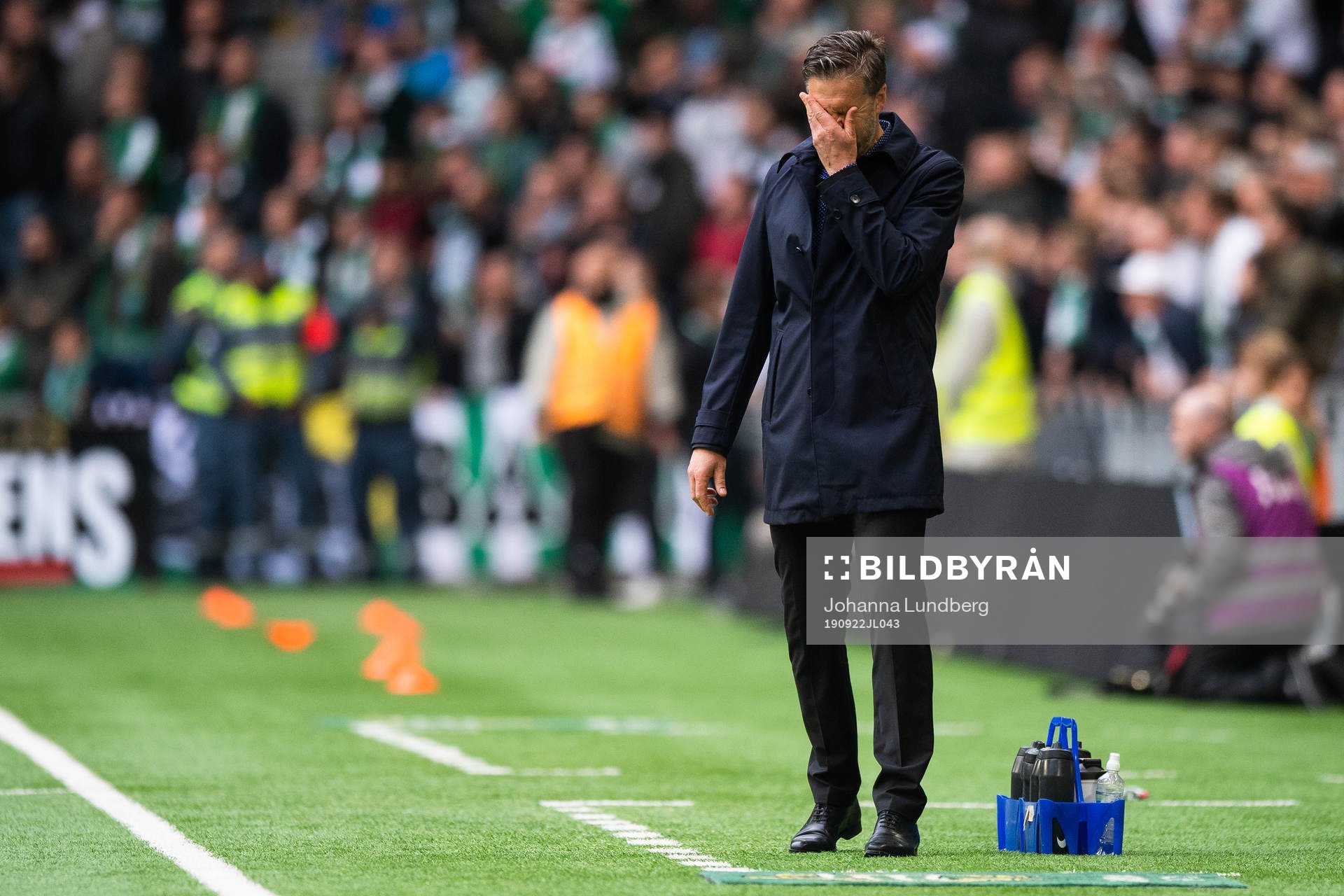 s tränare Rikard Norling deppar