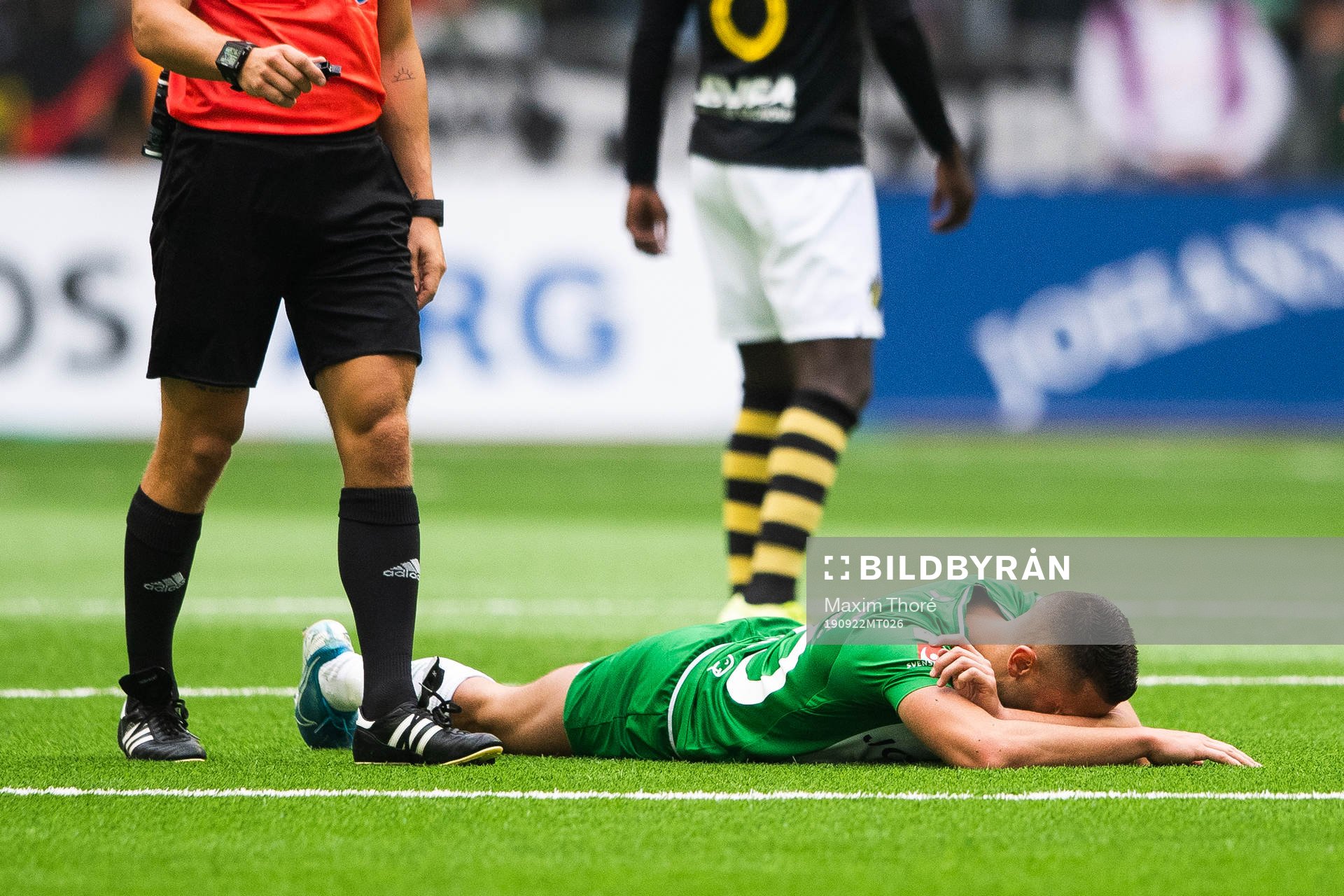Hammarbys Nikola Djurdjic ligger ner