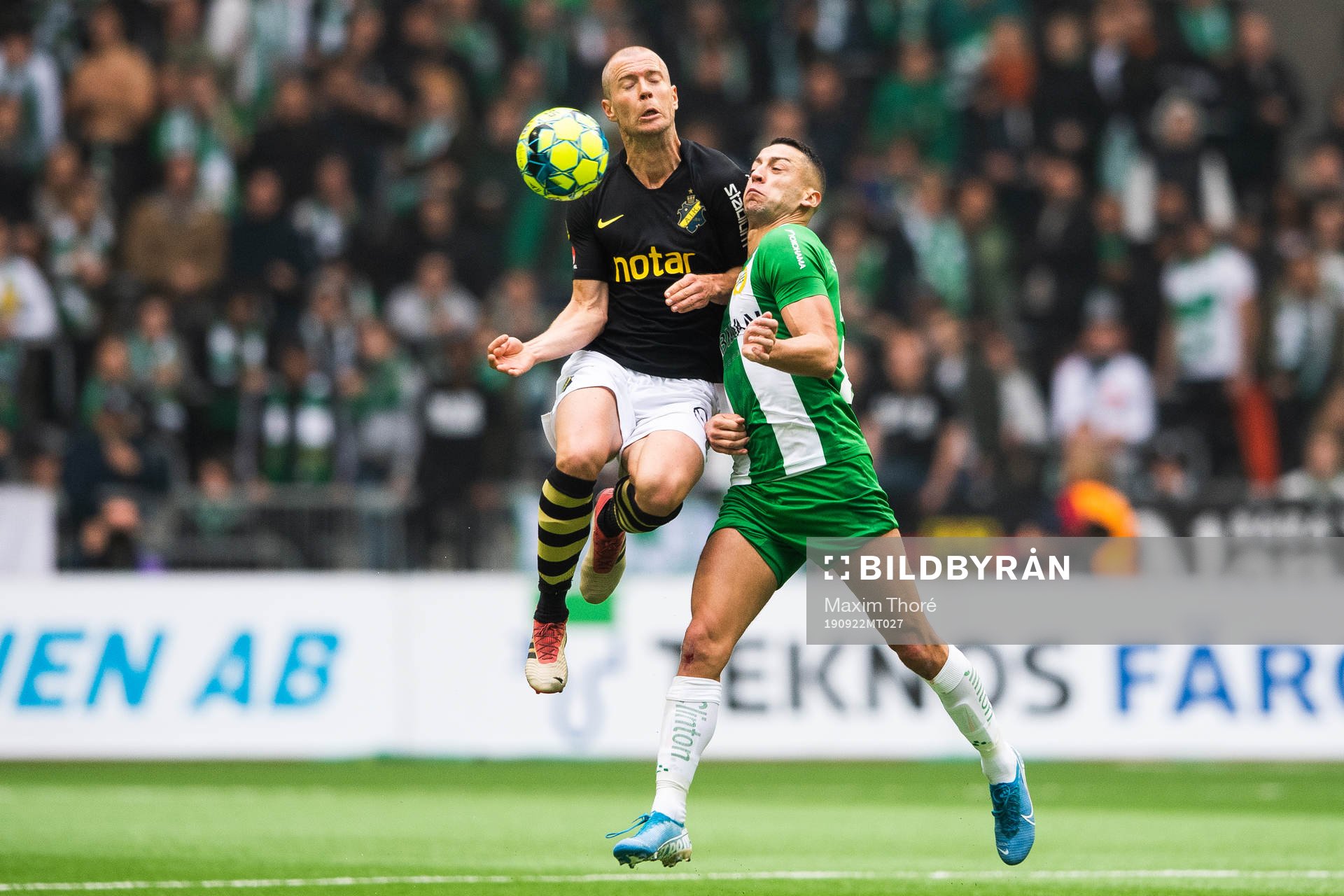 s Per Karlsson och Hammarbys Nikola Djurdjic